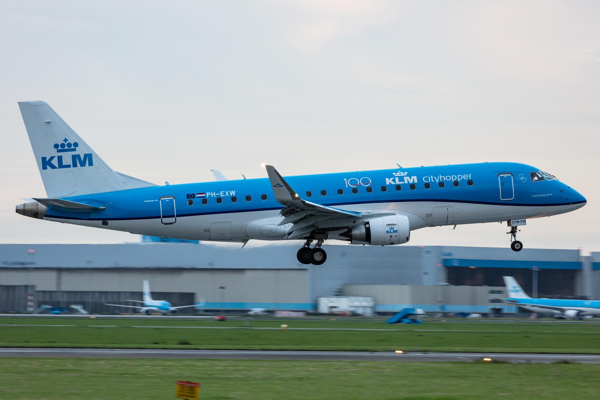 Amsterdam Airport Schiphol: KLM (KL / KLM) | Operator: KLM Cityhopper |  Embraer E175STD E75L | PH-EXW | MSN 17000710