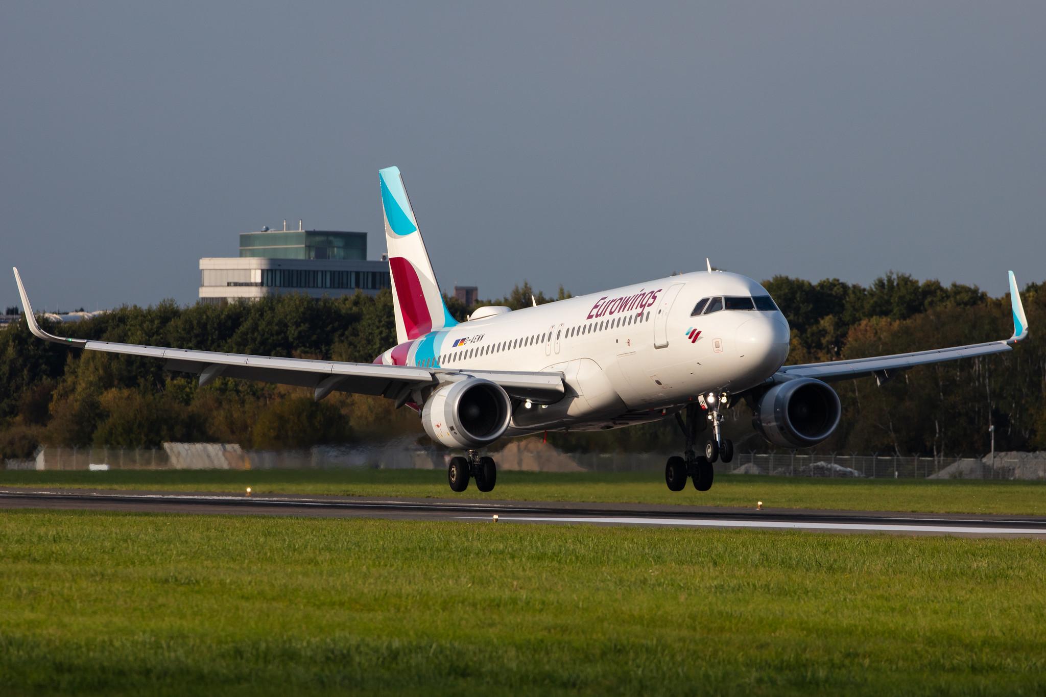 Hamburg Airport: Eurowings (EW / EWG) |  Airbus A320-214 A320 | D-AEWW | MSN 7615