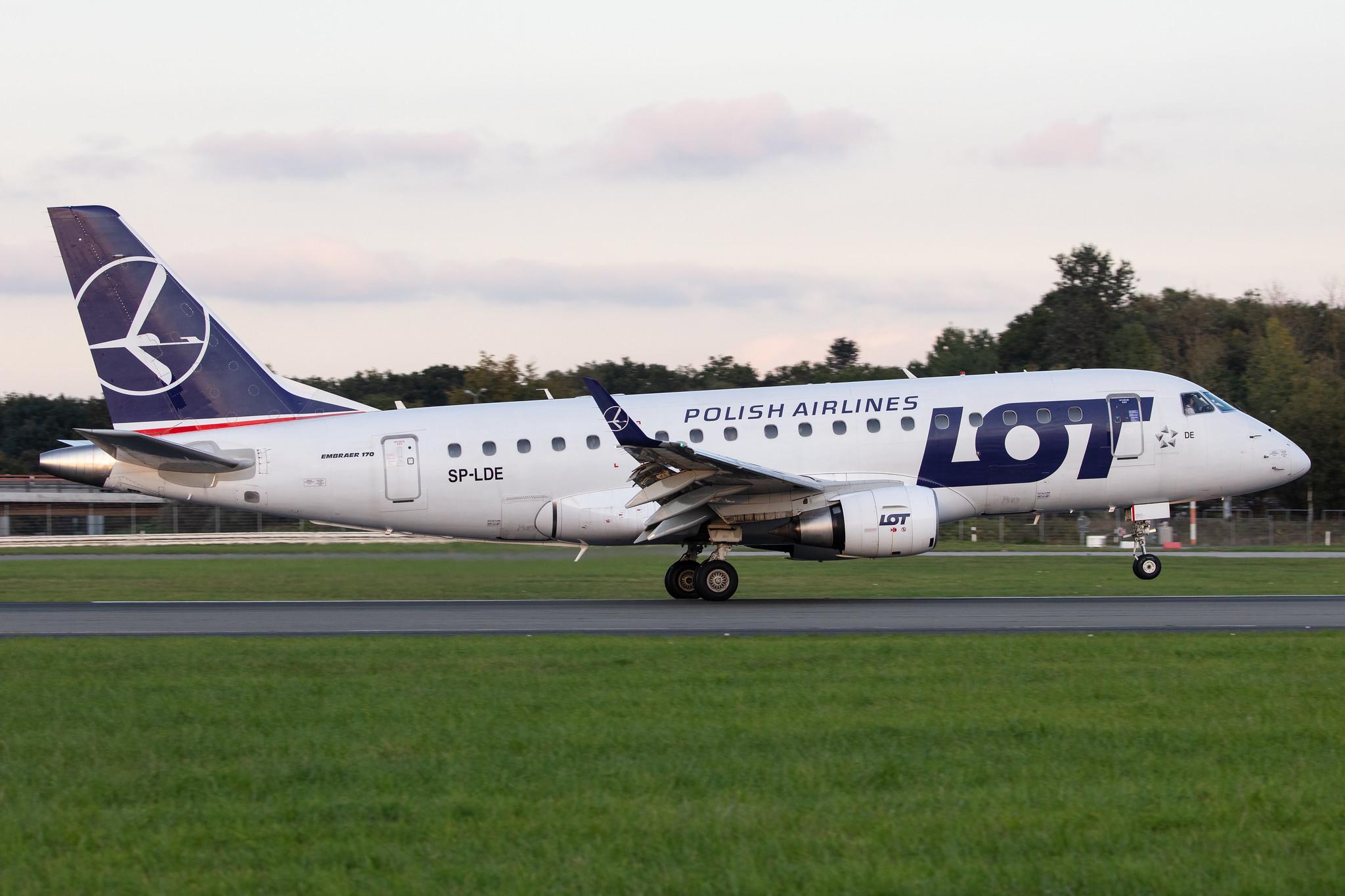 Hamburg Airport: LOT (LO / LOT) |  Embraer E170STD E170 | SP-LDE | MSN 17000029