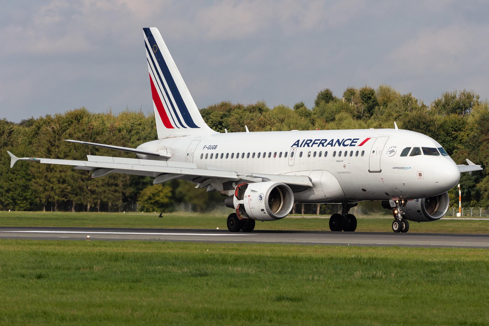 Hamburg Airport: Air France (AF / AFR) |  Airbus A318-111 A318 | F-GUGB | MSN 2059