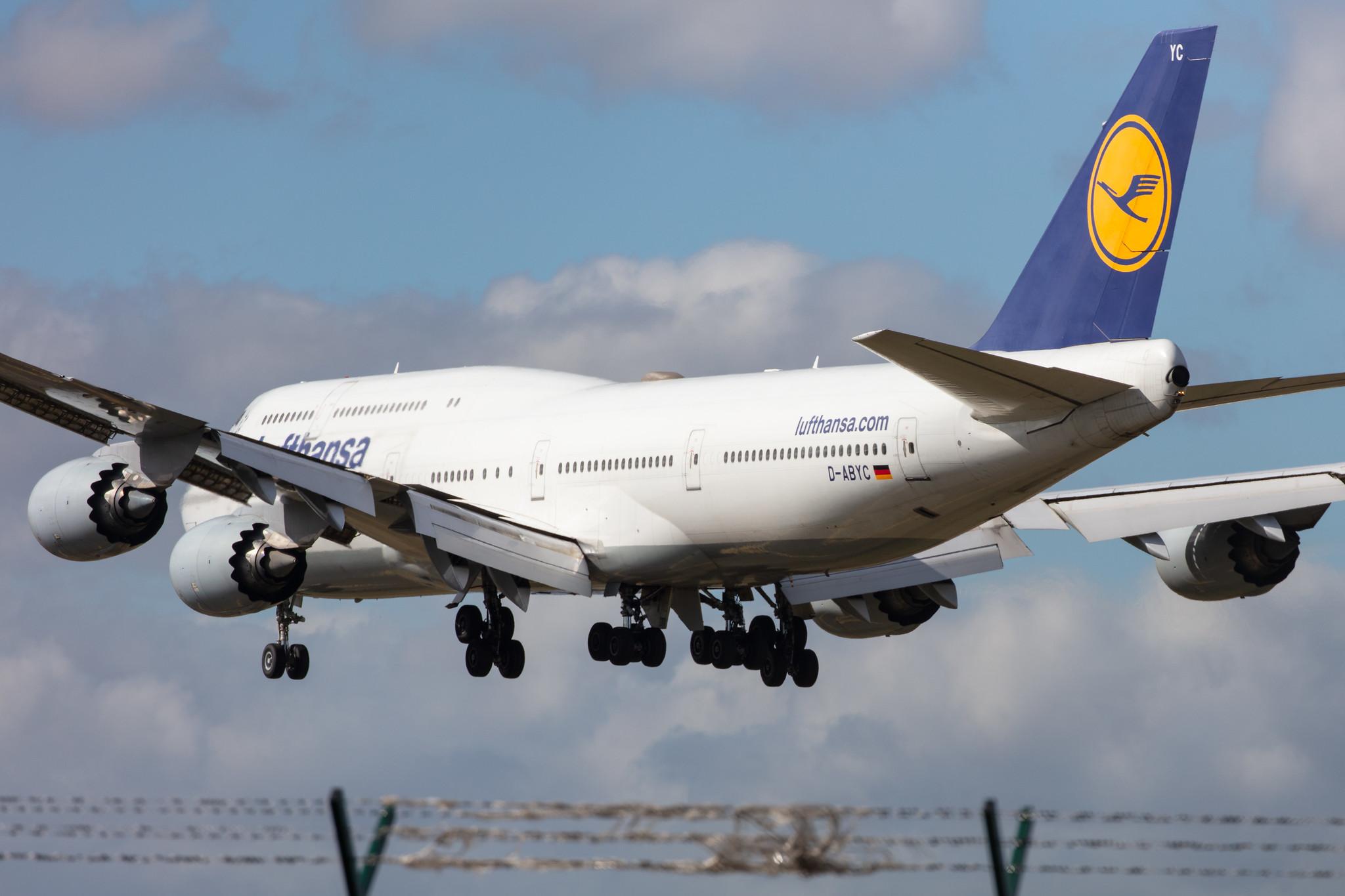 Frankfurt Airport: Lufthansa (LH / DLH) |  Boeing 747-830 B748 | D-ABYC | MSN 37828