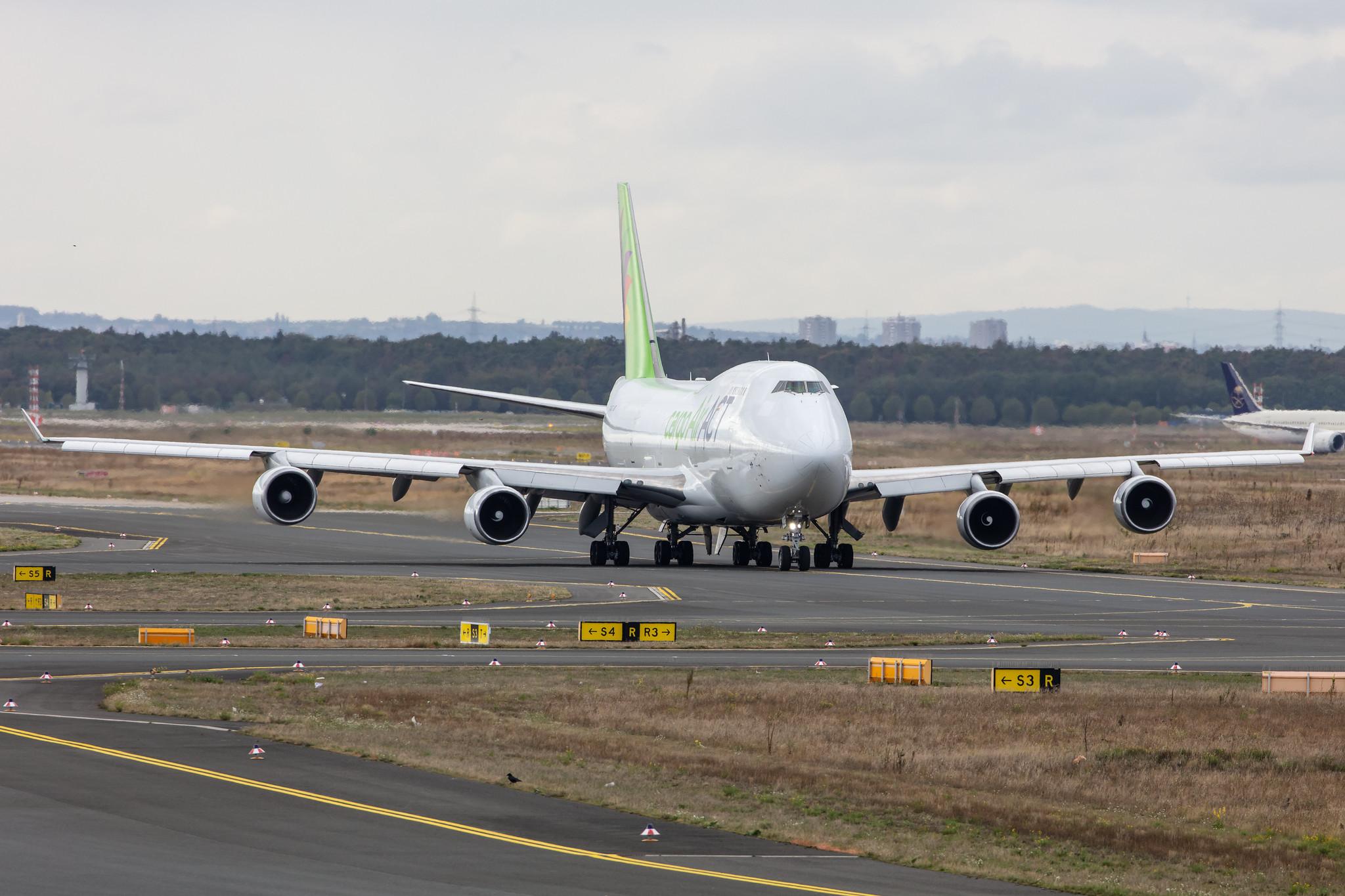 Frankfurt Airport: AirACT (9T / RUN) |  Boeing 747-481(BDSF) B744 | TC-ACG | MSN 25641