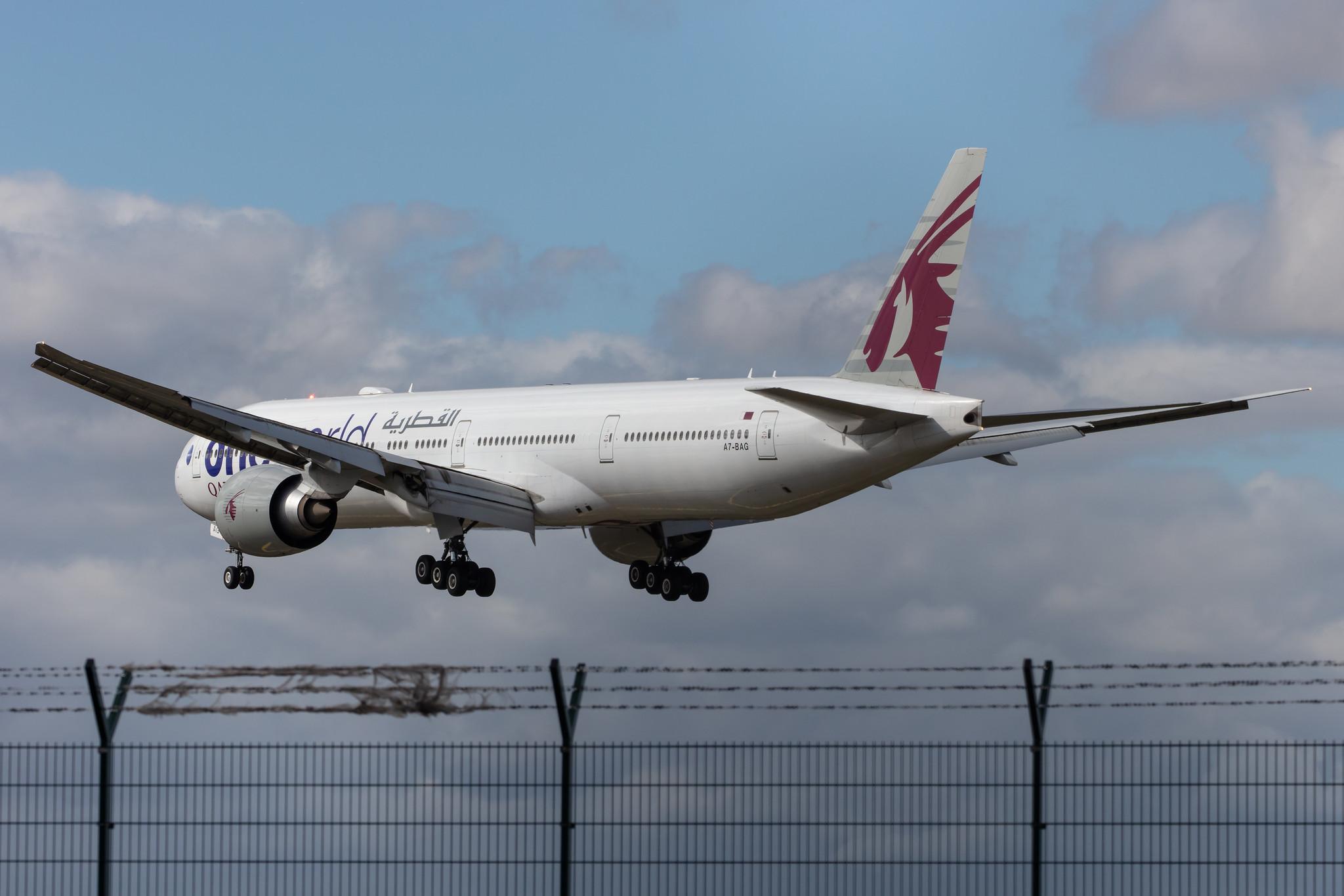 Frankfurt Airport: Qatar Airways (QR / QTR) |  Livery: Oneworld Livery |  Boeing 777-3DZ(ER) B77W | A7-BAG | MSN 36014