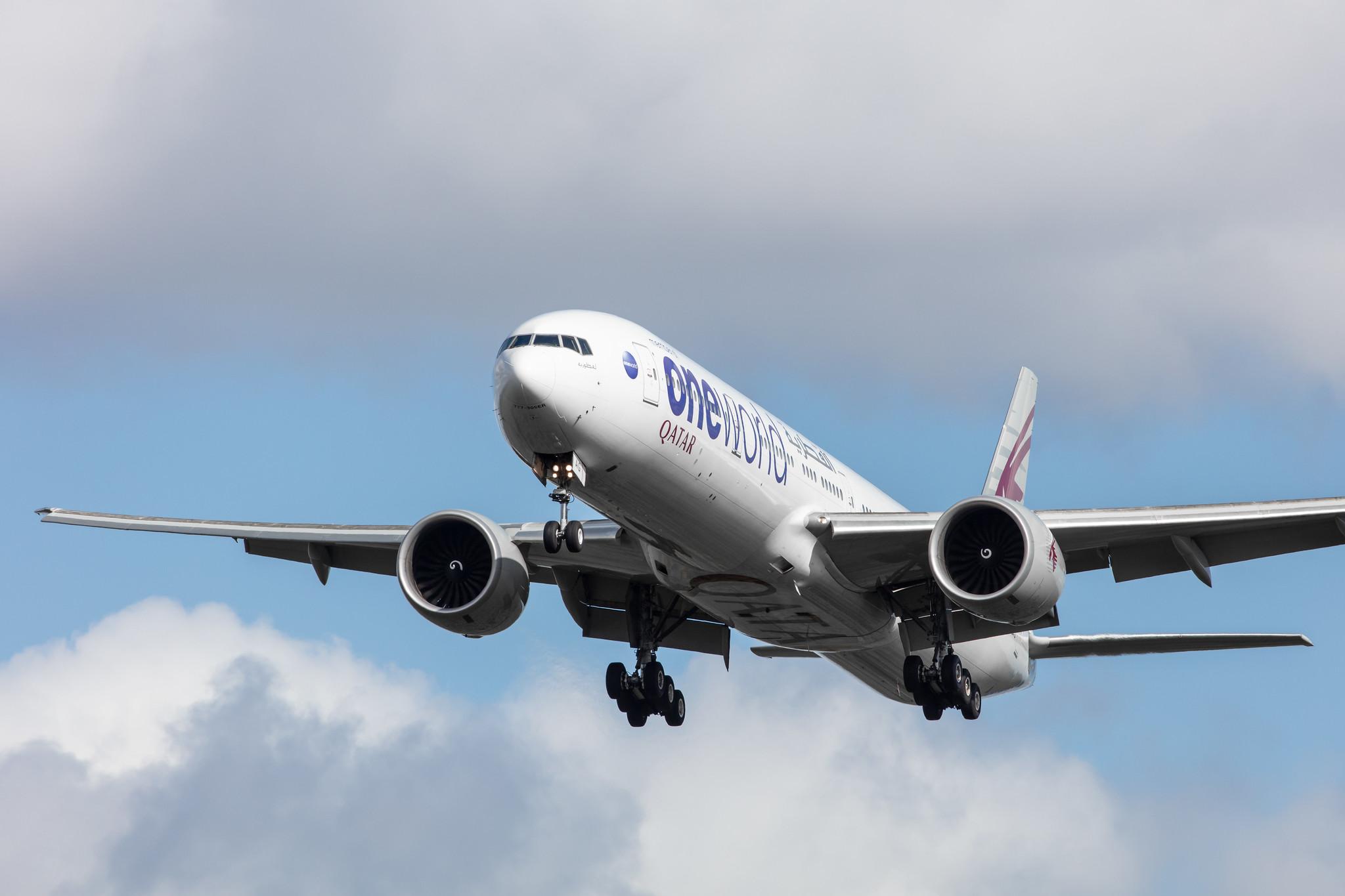 Frankfurt Airport: Qatar Airways (QR / QTR) |  Livery: Oneworld Livery |  Boeing 777-3DZ(ER) B77W | A7-BAG | MSN 36014