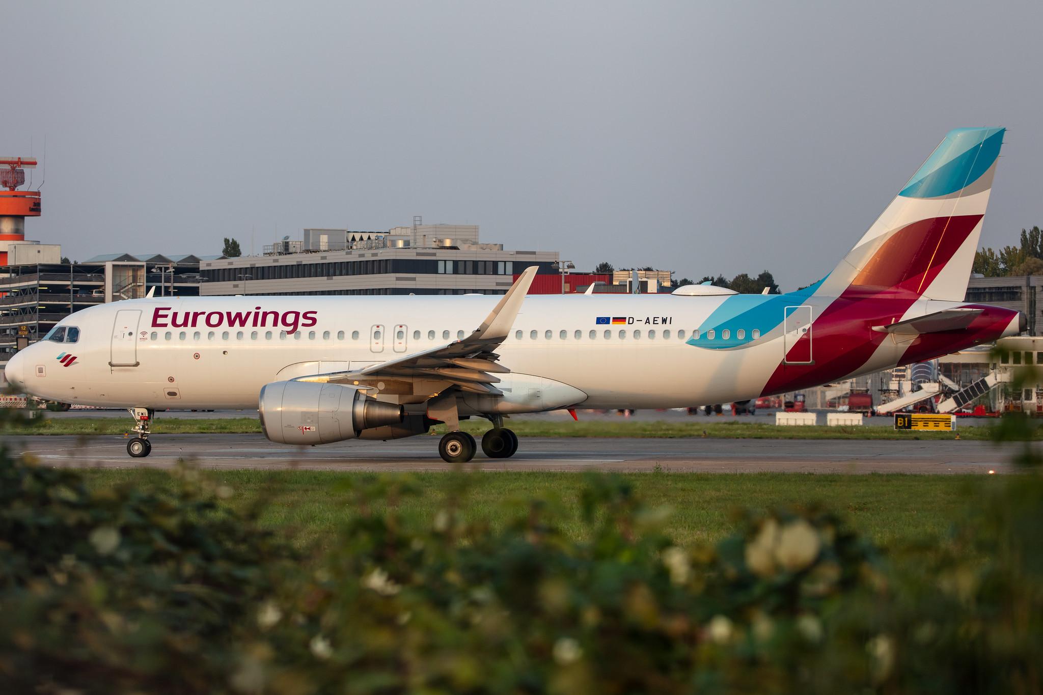 Hamburg Airport: Eurowings (EW / EWG) |  Airbus A320-214 A320 | D-AEWI | MSN 7210