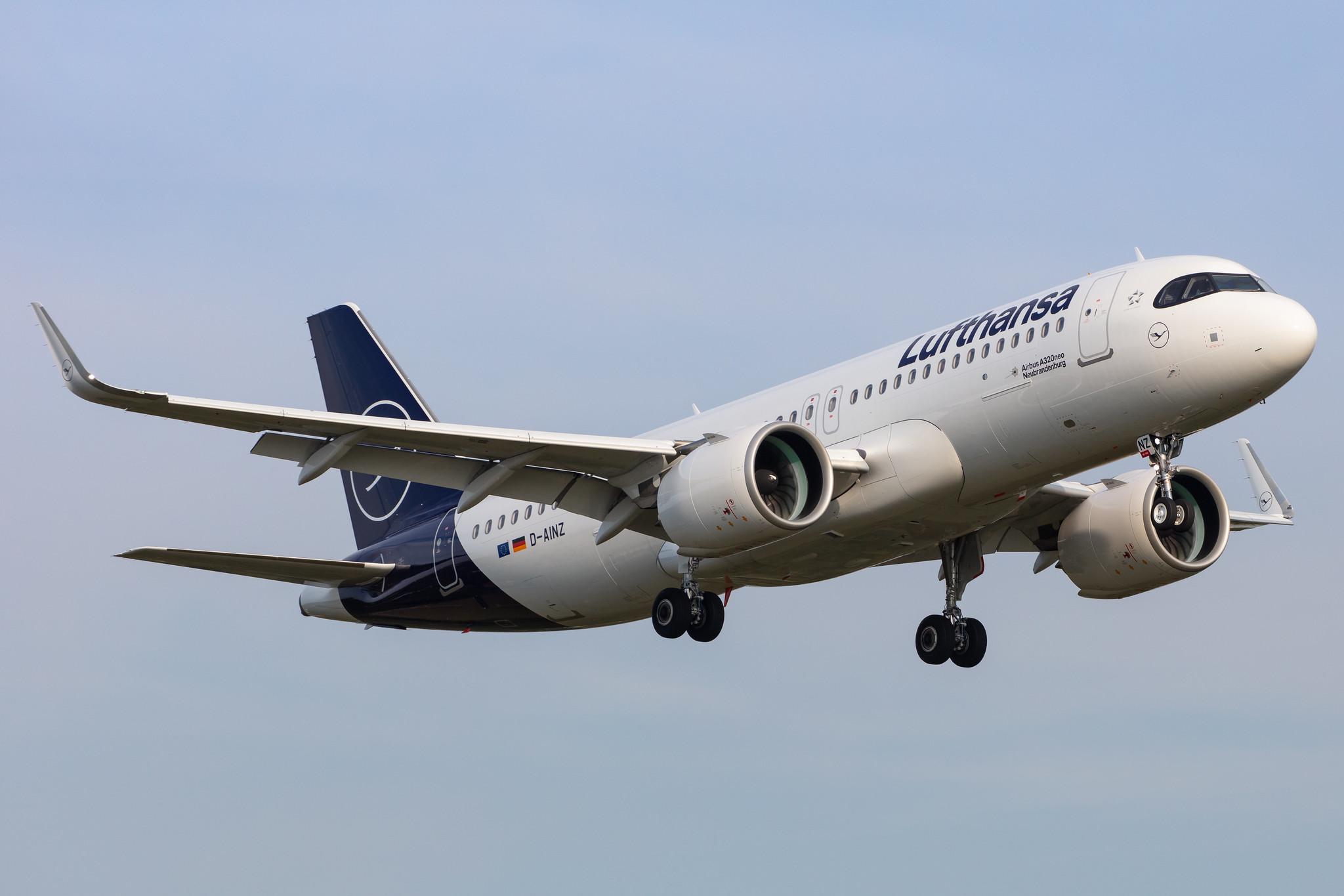 Hamburg Airport: Lufthansa (LH / DLH) |  Airbus A320-271N A20N | D-AINZ | MSN 9442