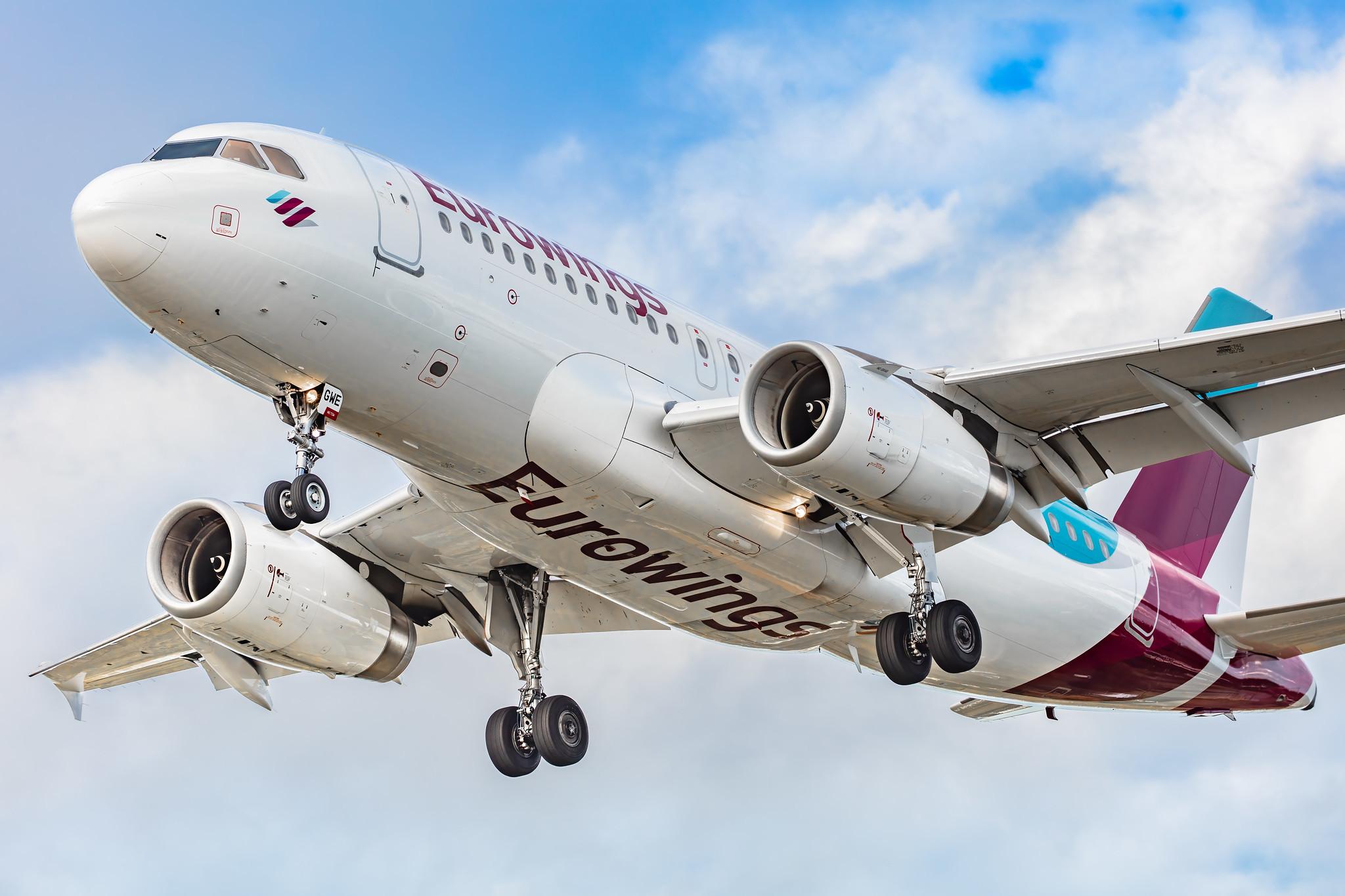 Hamburg Airport: Eurowings (EW / EWG) |  Airbus A319-132 A319 | D-AGWE | MSN 3128