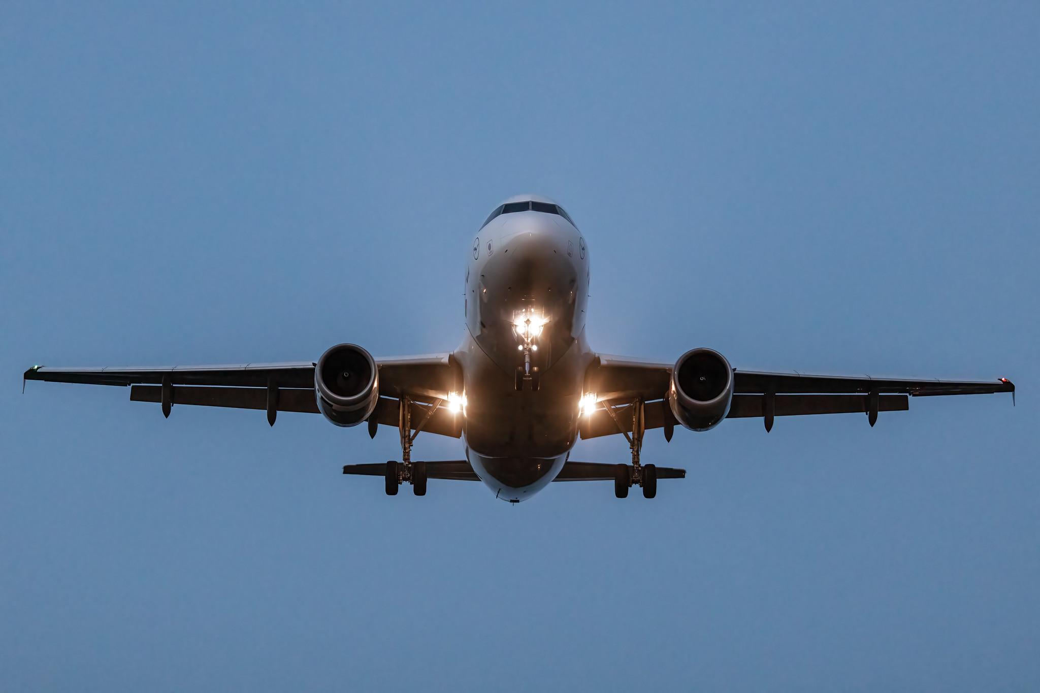Hamburg Airport: Lufthansa (LH / DLH) |  Livery: Star Alliance Livery |  Airbus A319-114 A319 | D-AILF | MSN 0636