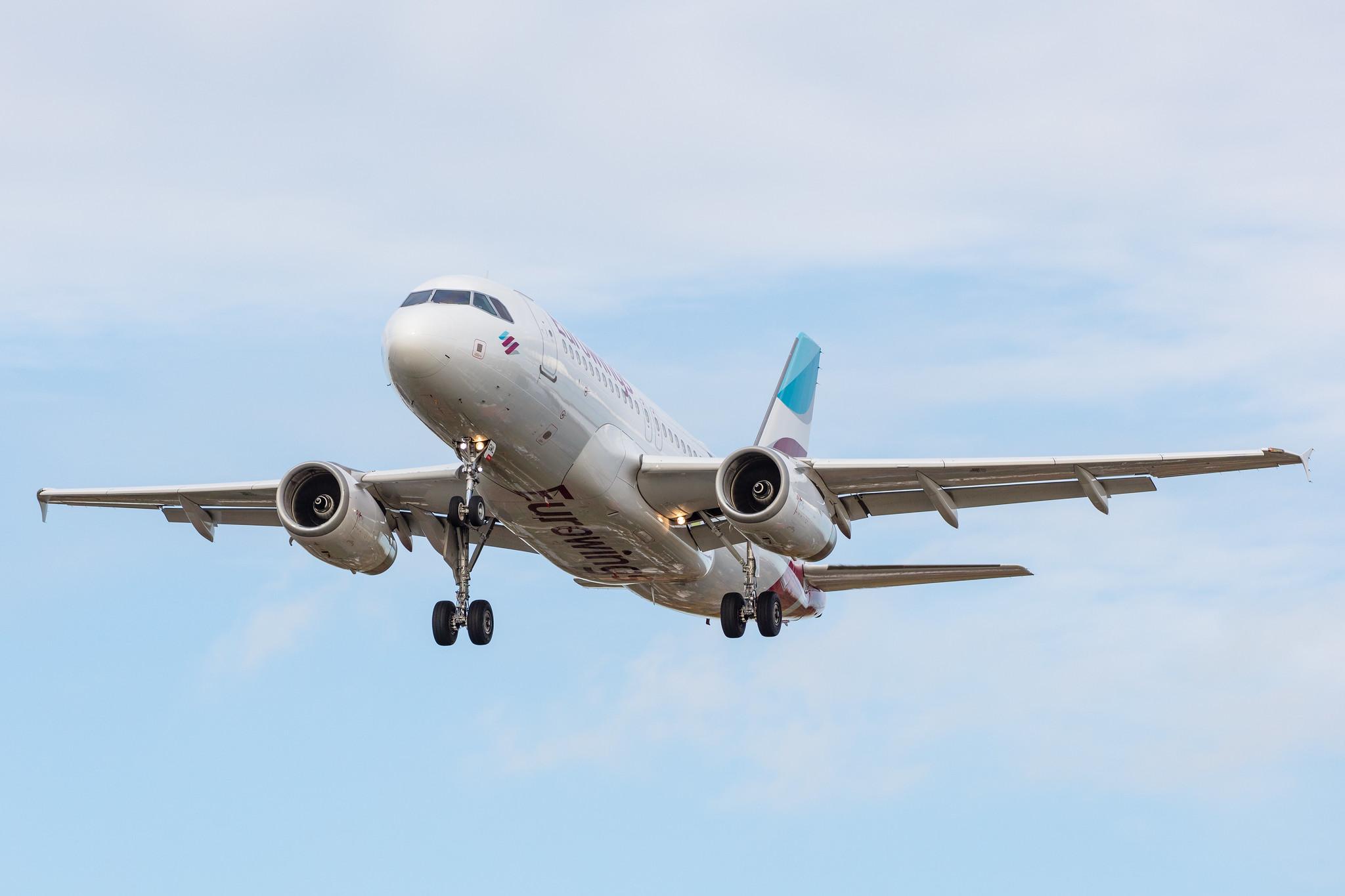 Hamburg Airport: Eurowings (EW / EWG) |  Airbus A319-132 A319 | D-AGWL | MSN 3534