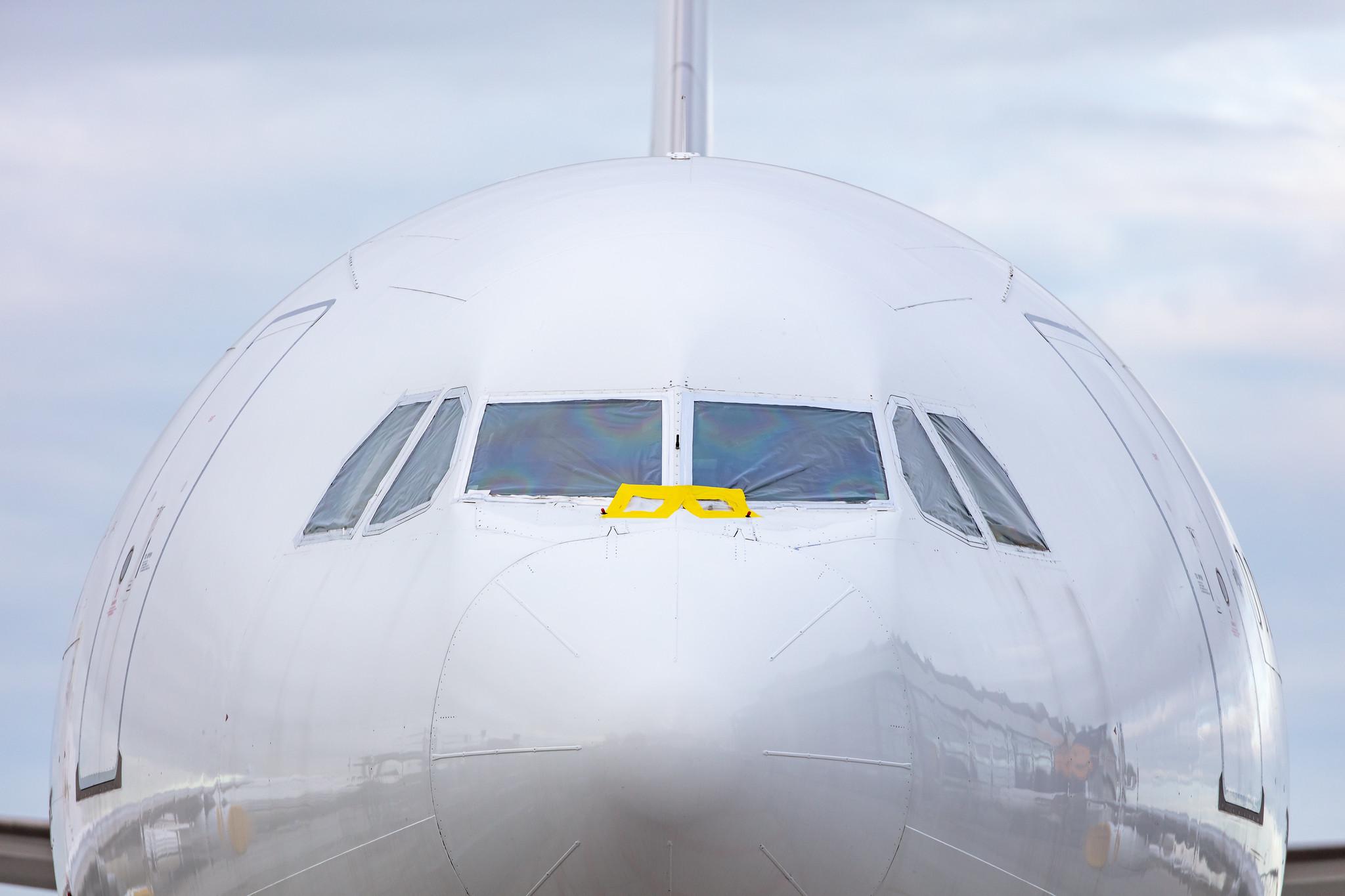 Hamburg Airport: Kingdom of Swaziland |  Airbus A340-313 A343 | 3DC-SDF | MSN 0406