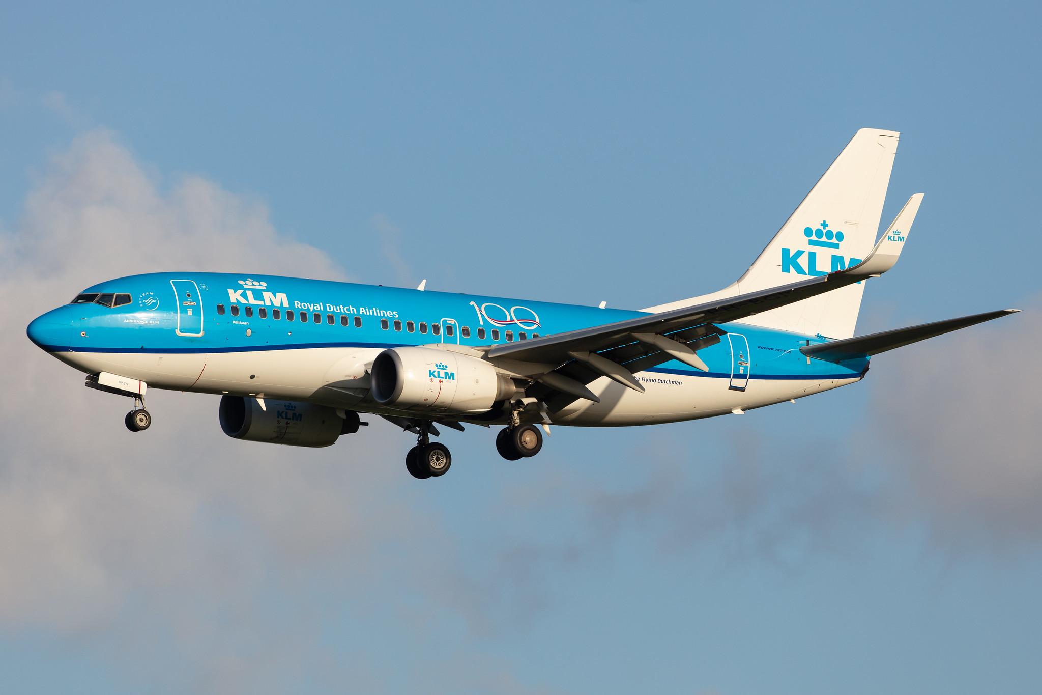 Amsterdam Airport Schiphol: KLM (KL / KLM) |  Boeing 737-7K2 B737 | PH-BGP | MSN 38127