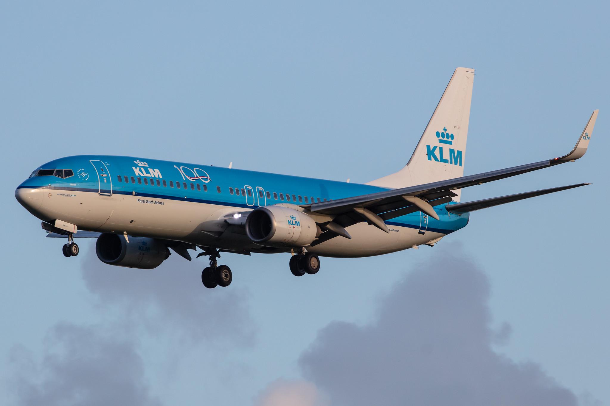 Amsterdam Airport Schiphol: KLM (KL / KLM) |  Boeing 737-8K2 B738 | PH-BXN | MSN 30356