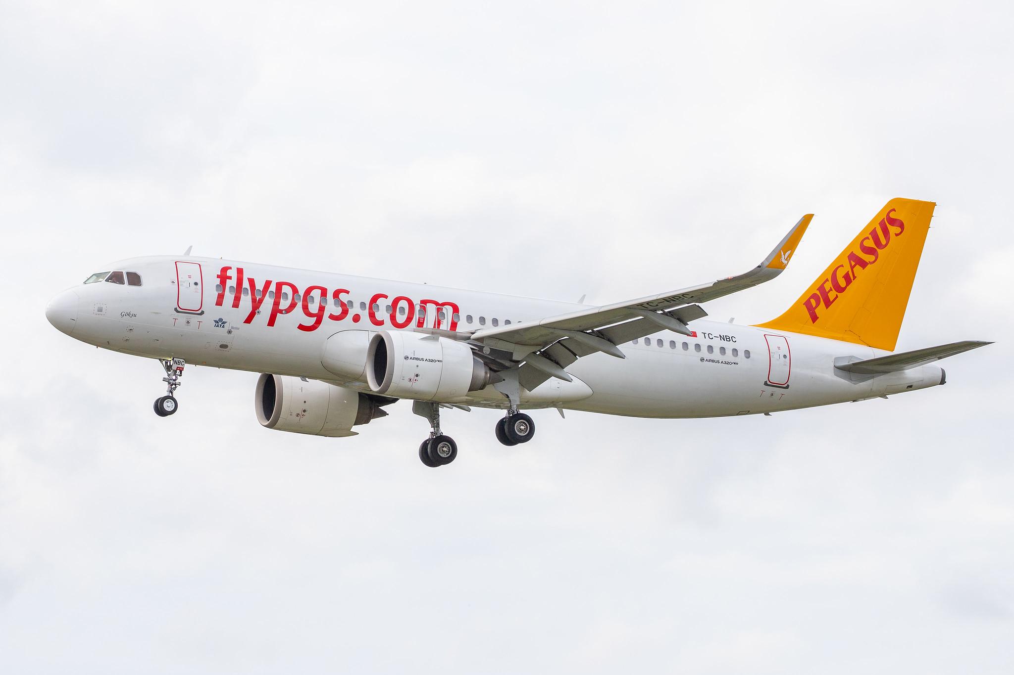 Hamburg Airport: Pegasus (PC / PGT) | Operator: Pegasus Airlines |  Airbus A320-251N A20N | TC-NBC | MSN 7185