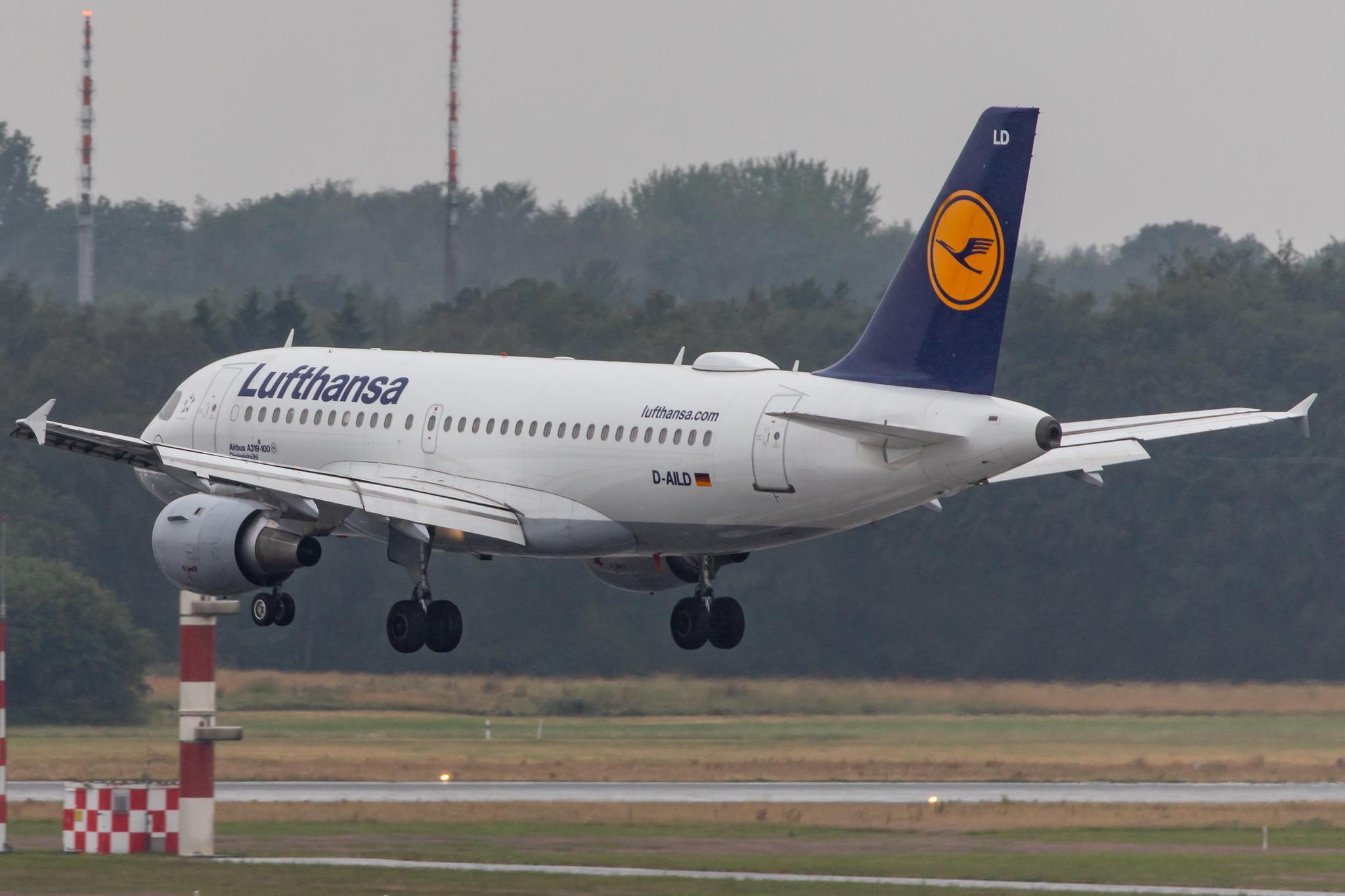 Hamburg Airport: Lufthansa (LH / DLH) |  Airbus A319-114 A319 | D-AILD | MSN 0623