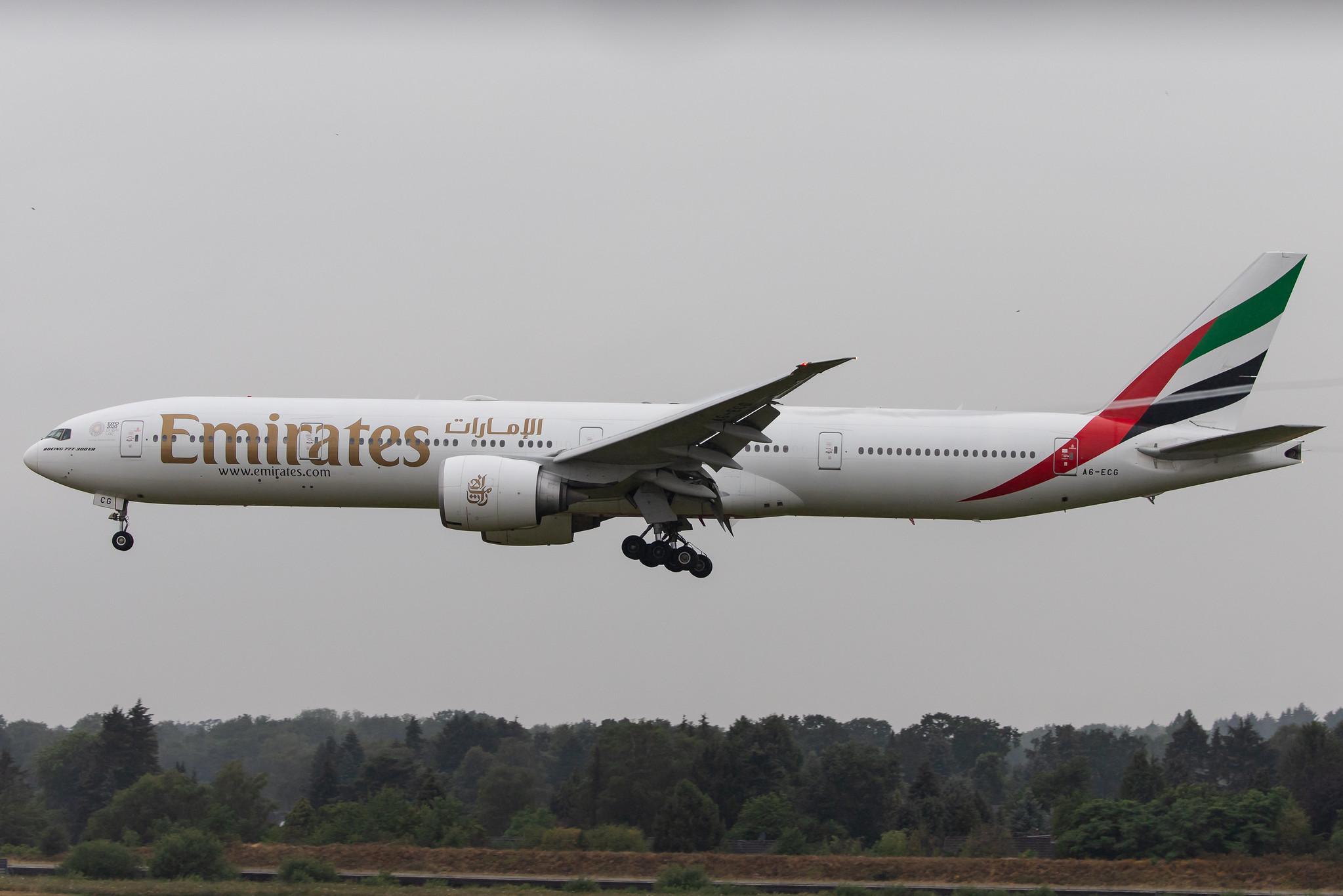 Hamburg Airport: Emirates (EK / UAE) |  Boeing 777-31H(ER) B77W | A6-ECG | MSN 35579