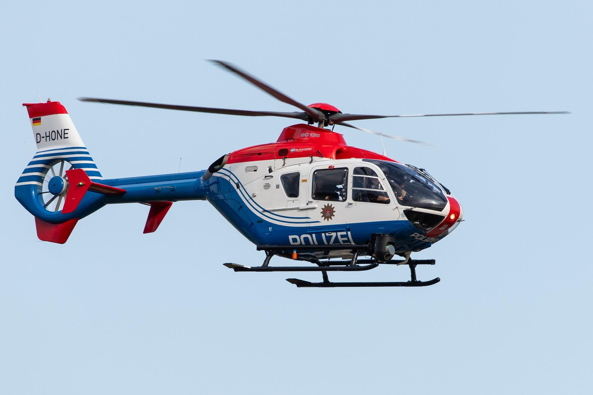 Hamburg Airport: Polizei Hamburg |  Airbus Helicopters H135 EC35 | D-HONE | MSN 0338