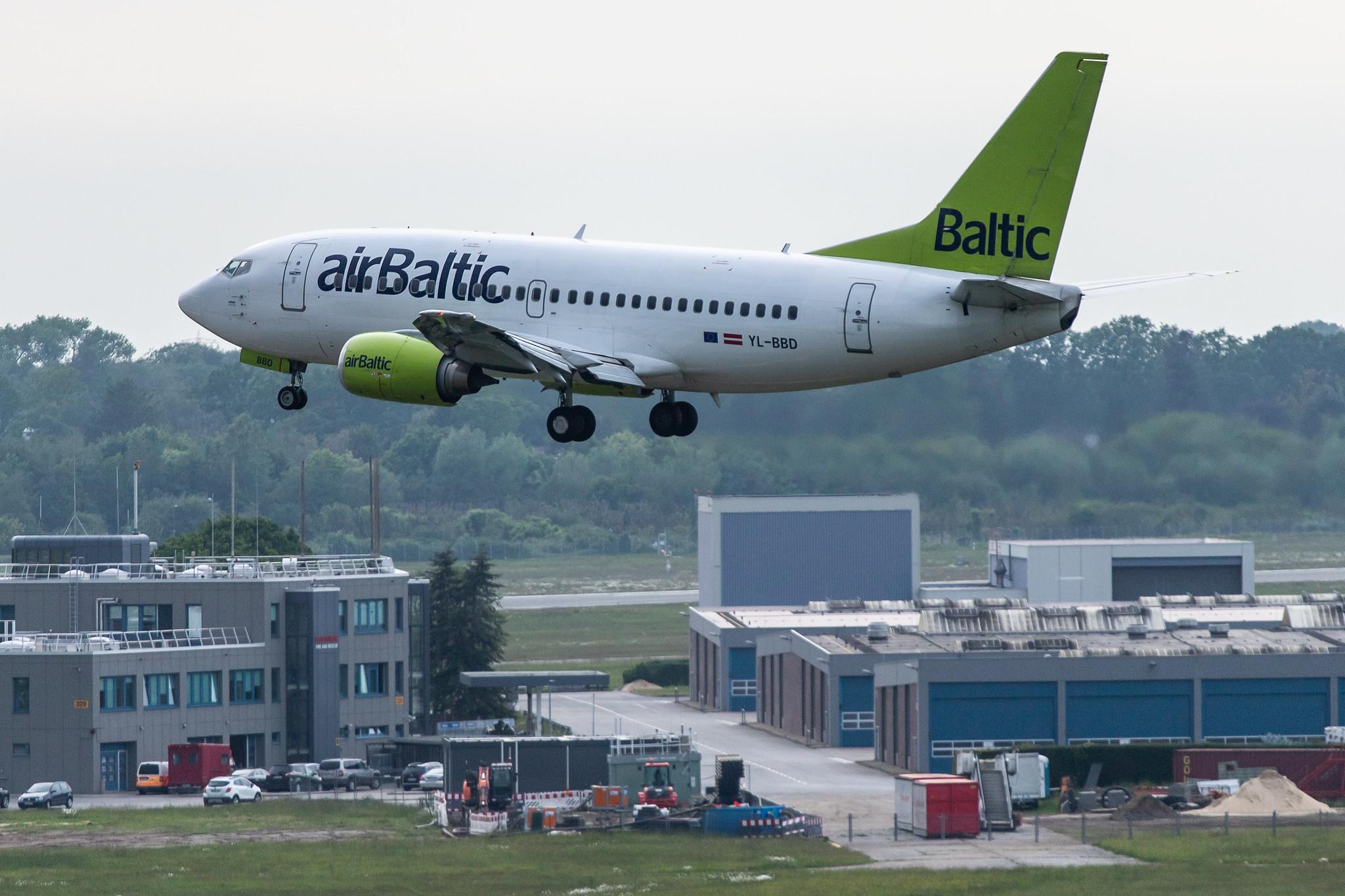 Hamburg Airport: Air Baltic (BT / BTI) |  Boeing 737-53S B735 | YL-BBD | MSN 29075