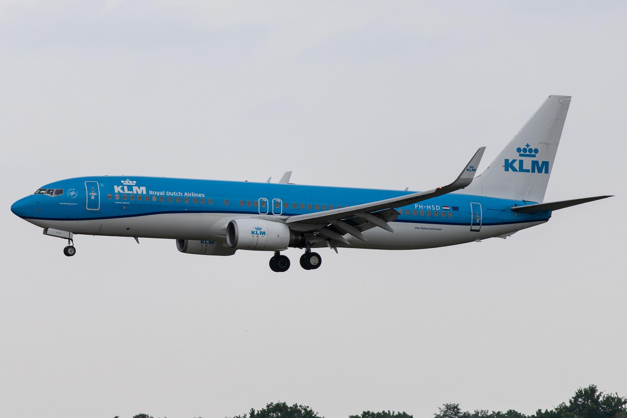 Hamburg Airport: KLM (KL / KLM) |  Boeing 737-8K2 B738 | PH-HSD | MSN 39260