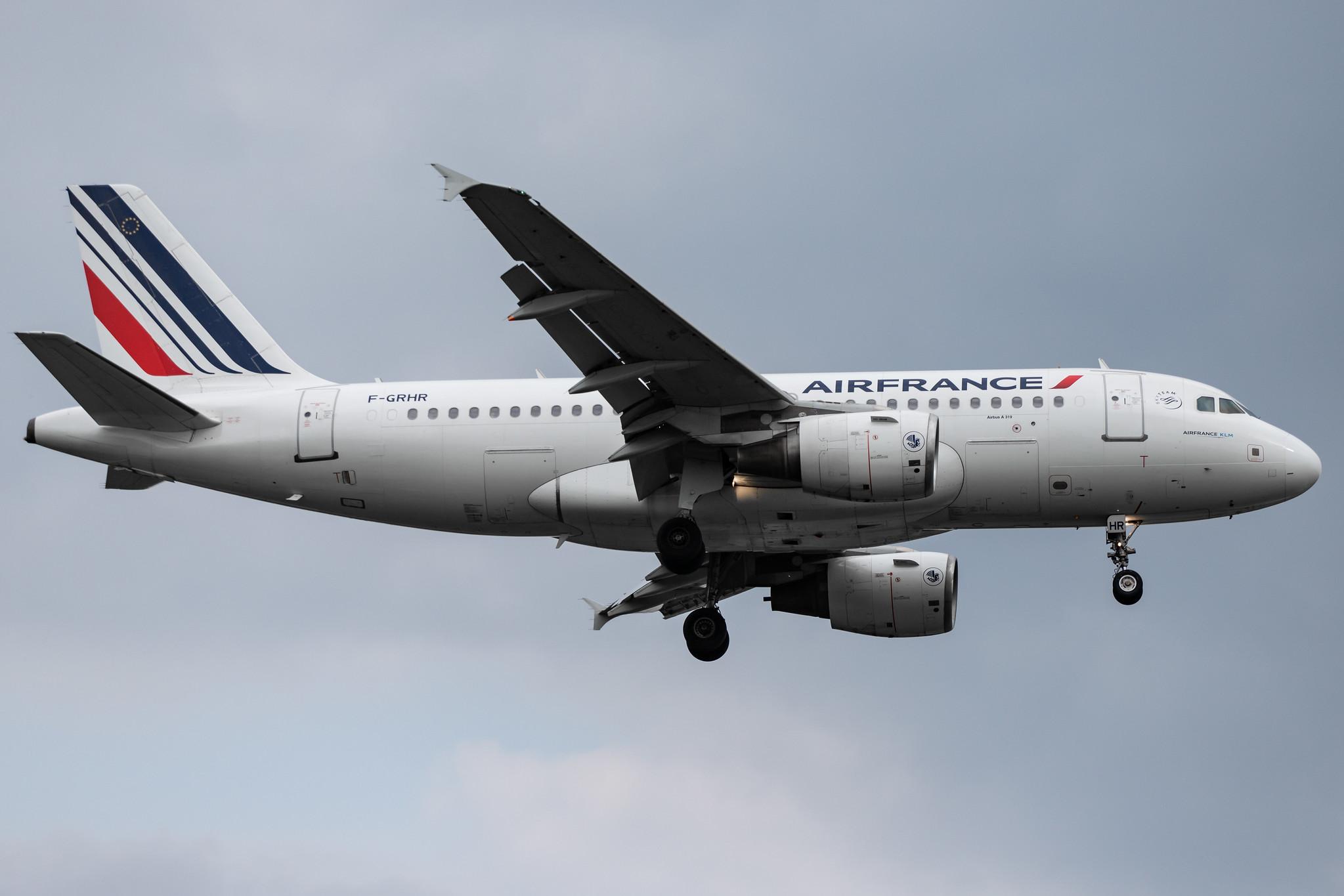 Hamburg Airport: Air France (AF / AFR) |  Airbus A319-111 A319 | F-GRHR | MSN 1415
