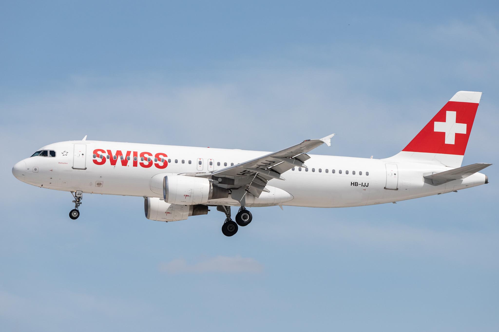 Hamburg Airport: Swiss (LX / SWR) |  Airbus A320-214 A320 | HB-IJJ | MSN 0585