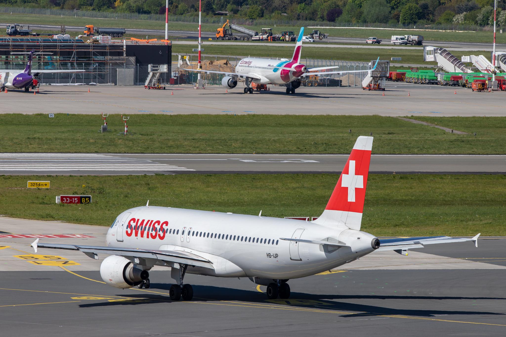 Hamburg Airport: Swiss (LX / SWR) |  Airbus A320-214 A320 | HB-IJP | MSN 0681