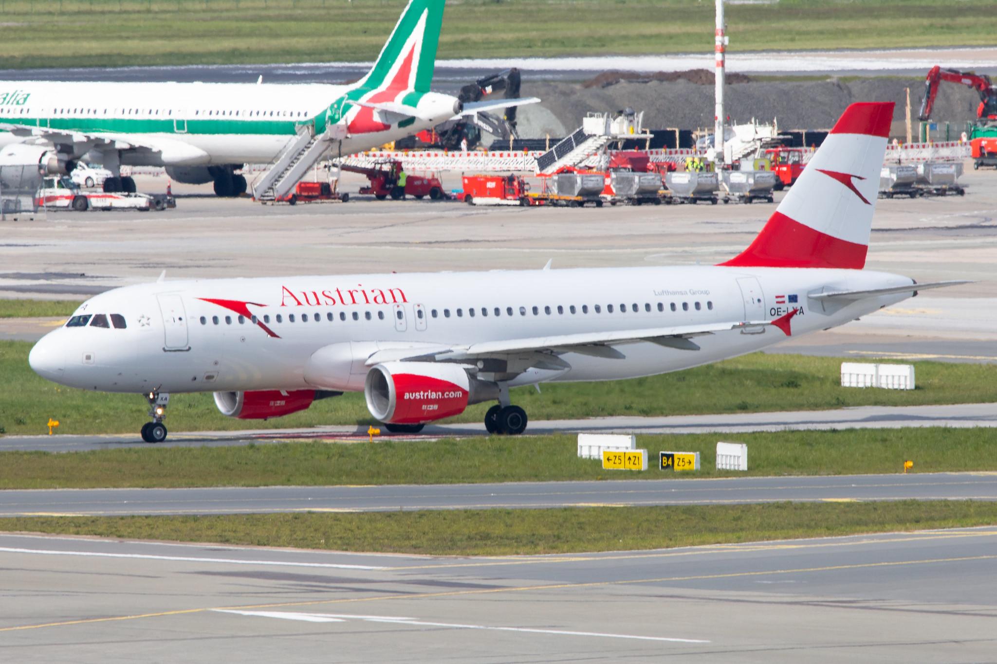 Hamburg Airport: Austrian Airlines (OS / AUA) |  Airbus A320-216 A320 | OE-LXA | MSN 3295