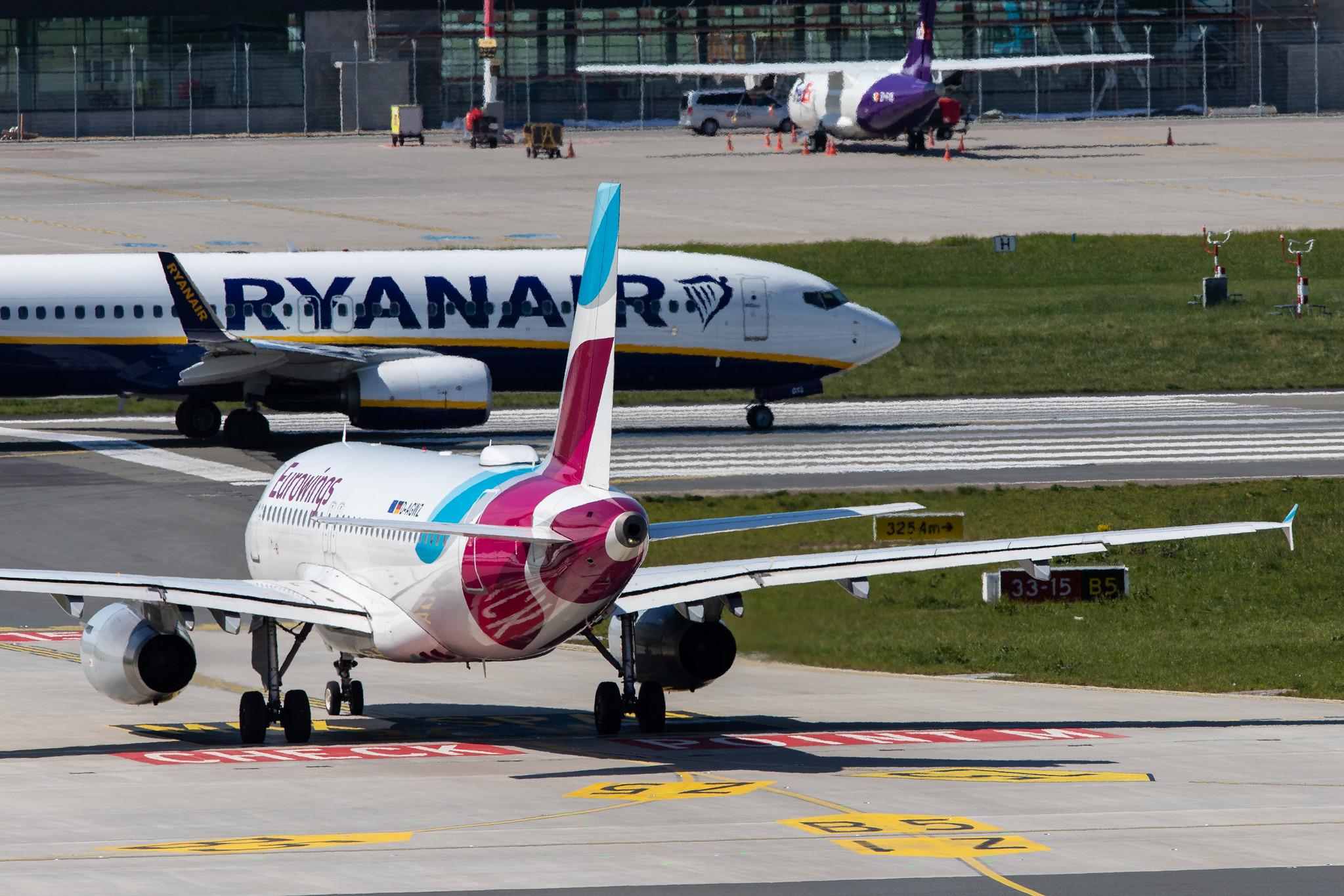 Hamburg Airport: Eurowings (EW / EWG) |  Airbus A319-132 A319 | D-AGWZ | MSN 5978