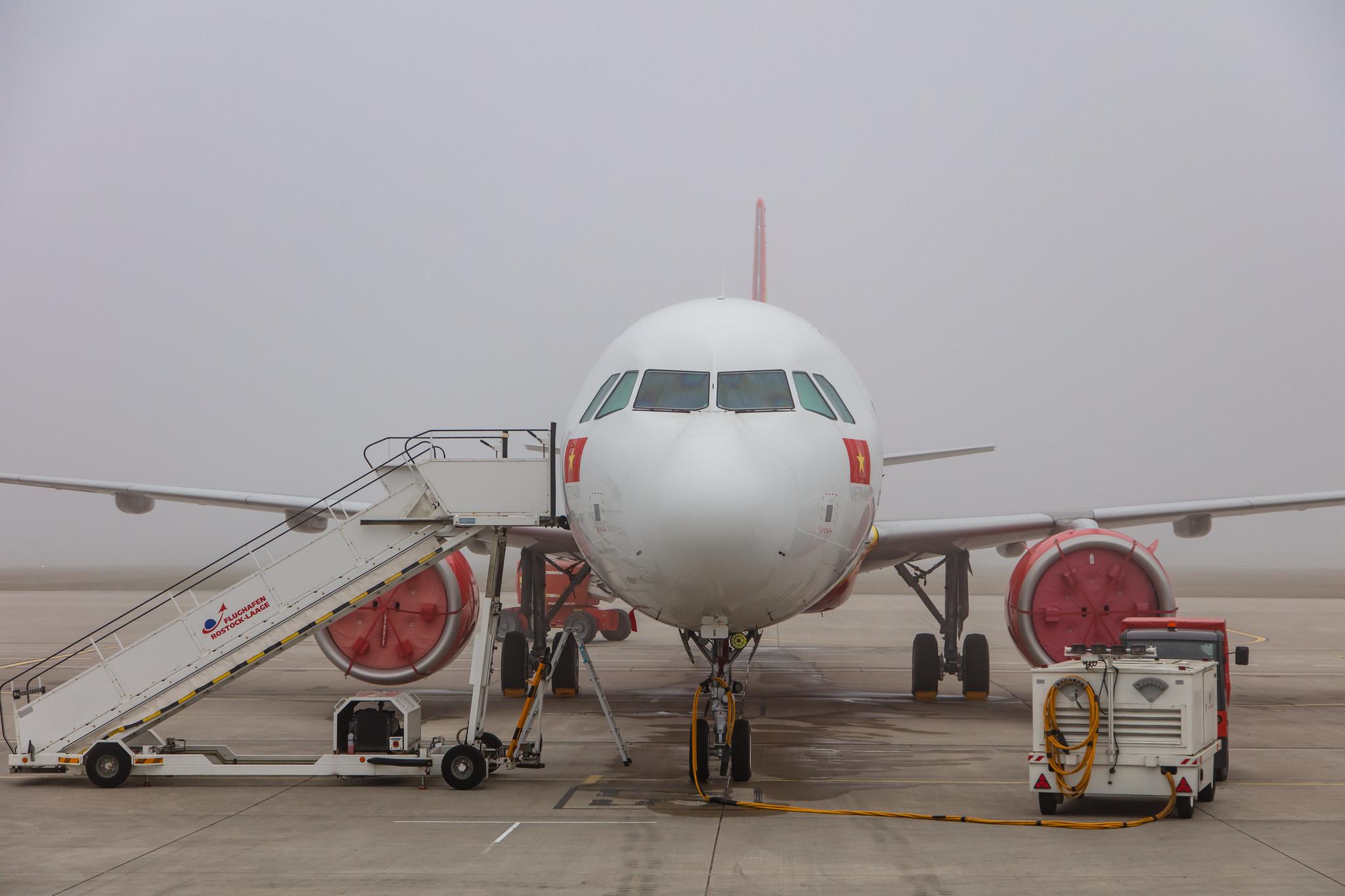 Flughafen Rostock-Laage: VietJetAir (VJ / VJC) |  Airbus A321-271N A21N | D-AVXA | MSN 6673