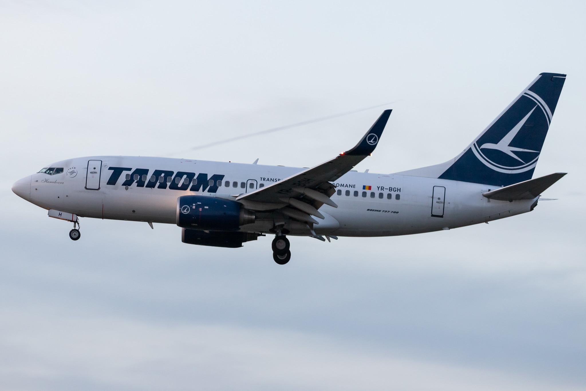 Frankfurt Airport: Tarom (RO / ROT) |  Boeing 737-78J B737 | YR-BGH | MSN 28438