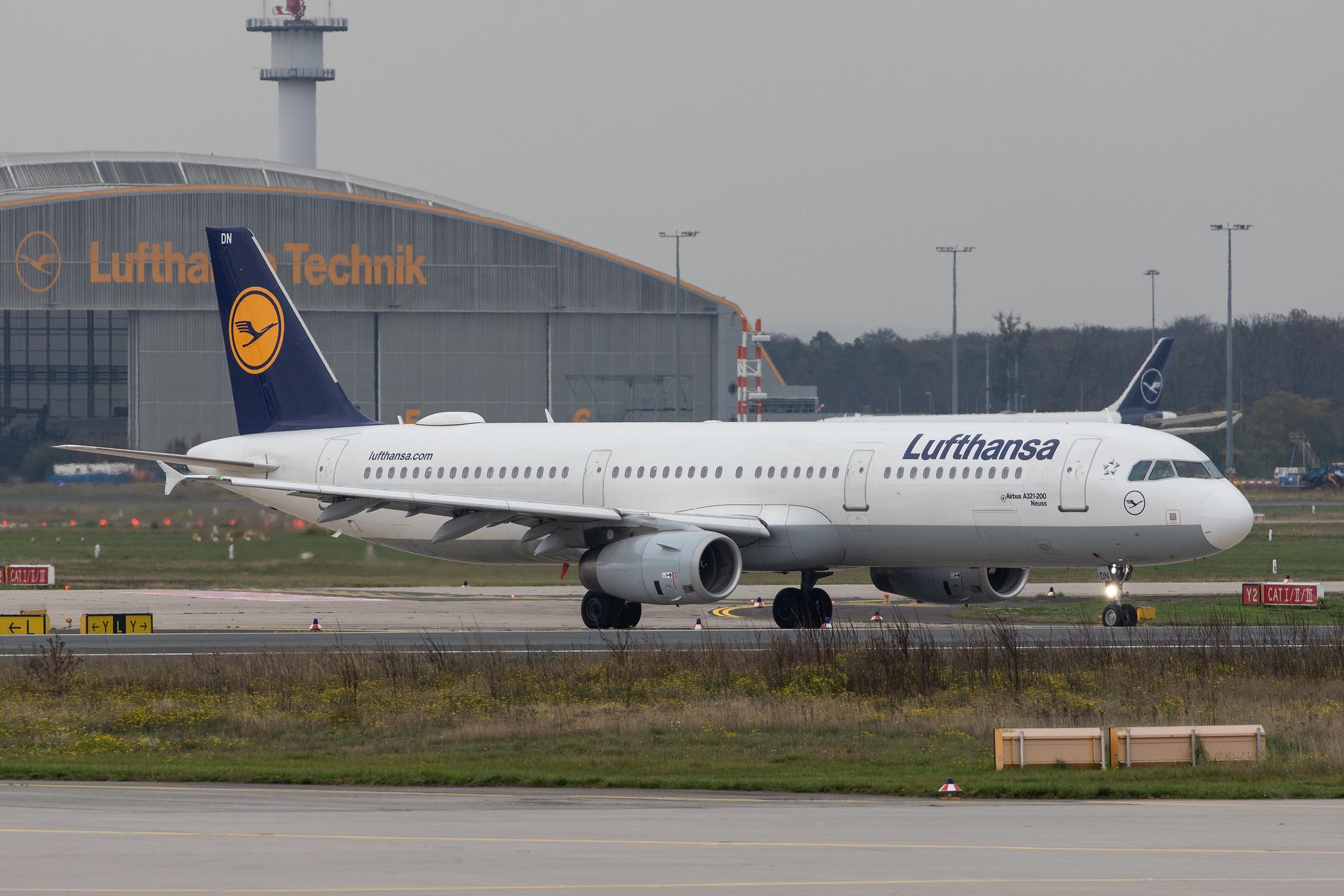 Frankfurt Airport: Lufthansa (LH / DLH) |  Airbus A321-231 A321 | D-AIDN | MSN 4976