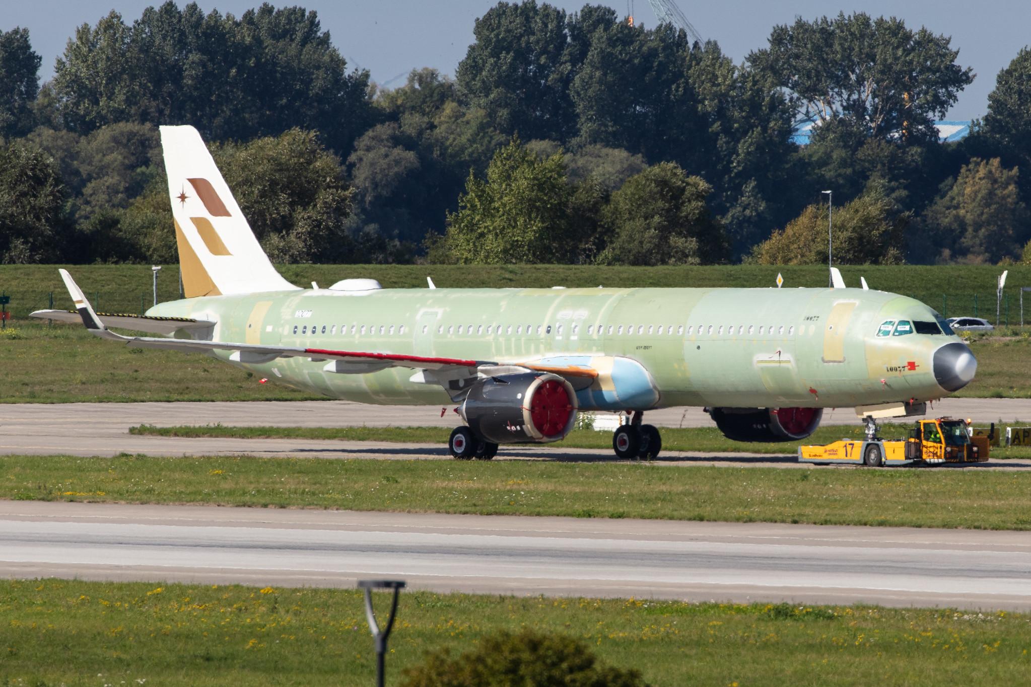 Hamburg Finkenwerder: Starlux Airlines (JX / SJX) |  Airbus A321-252NX A21N | D-AYAG | MSN 10077