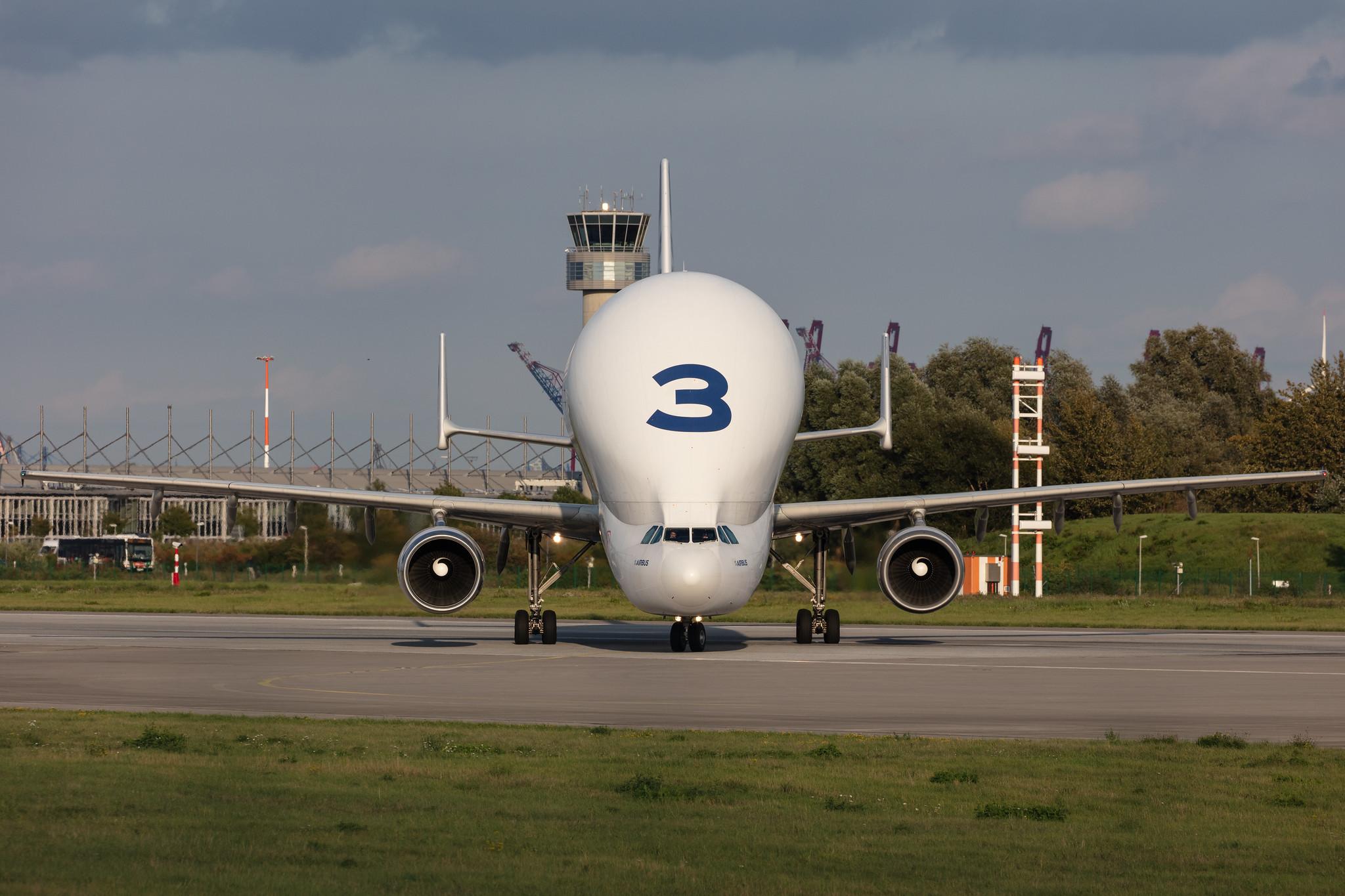 Hamburg Finkenwerder: Airbus Transport International (4Y / BGA) |  Airbus A300-608ST Beluga A3ST | F-GSTC | MSN 765