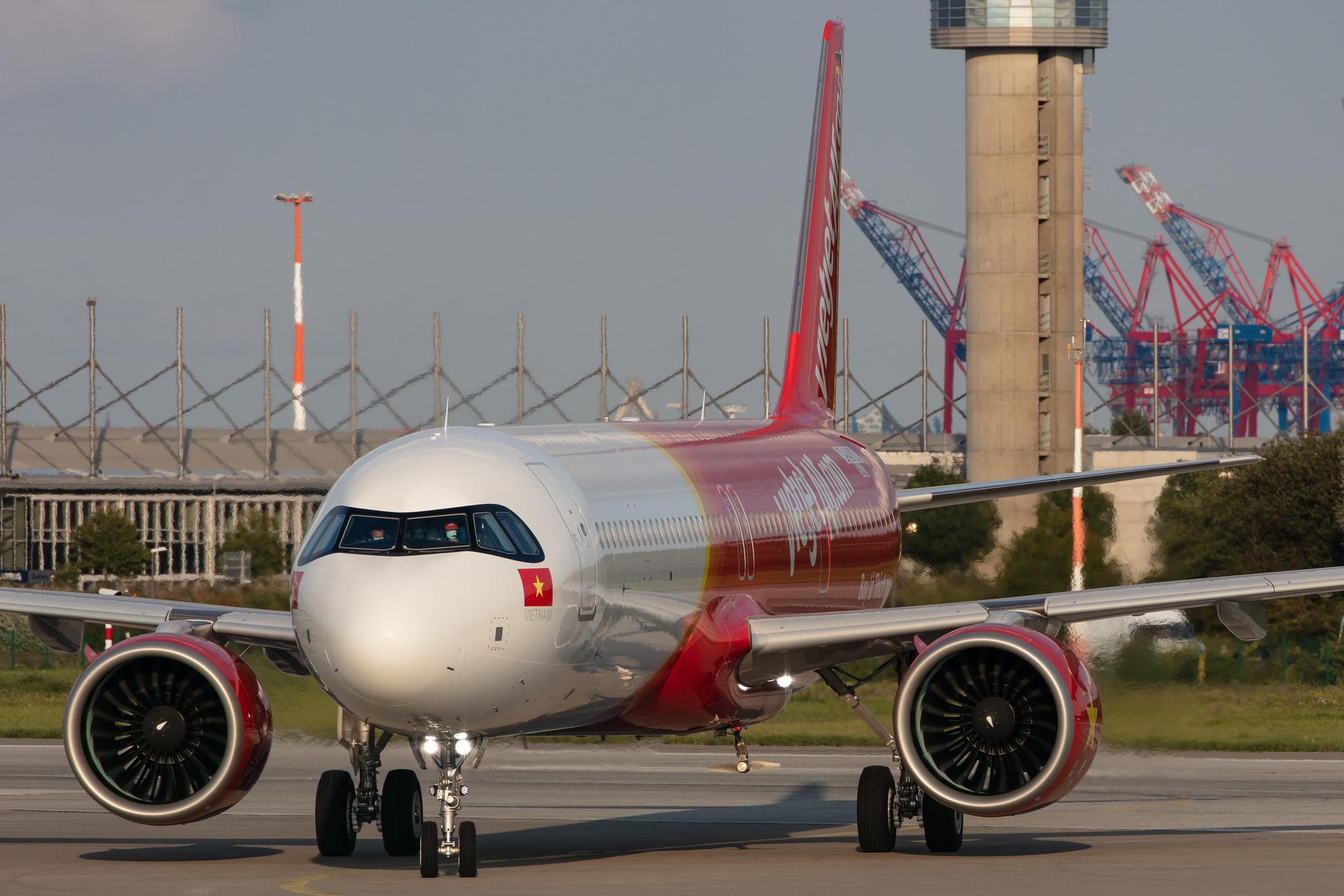 Hamburg Finkenwerder: VietJetAir (VJ / VJC) |  Airbus A321-271NX A21N | D-AVYO (VN-A524) | MSN 9401