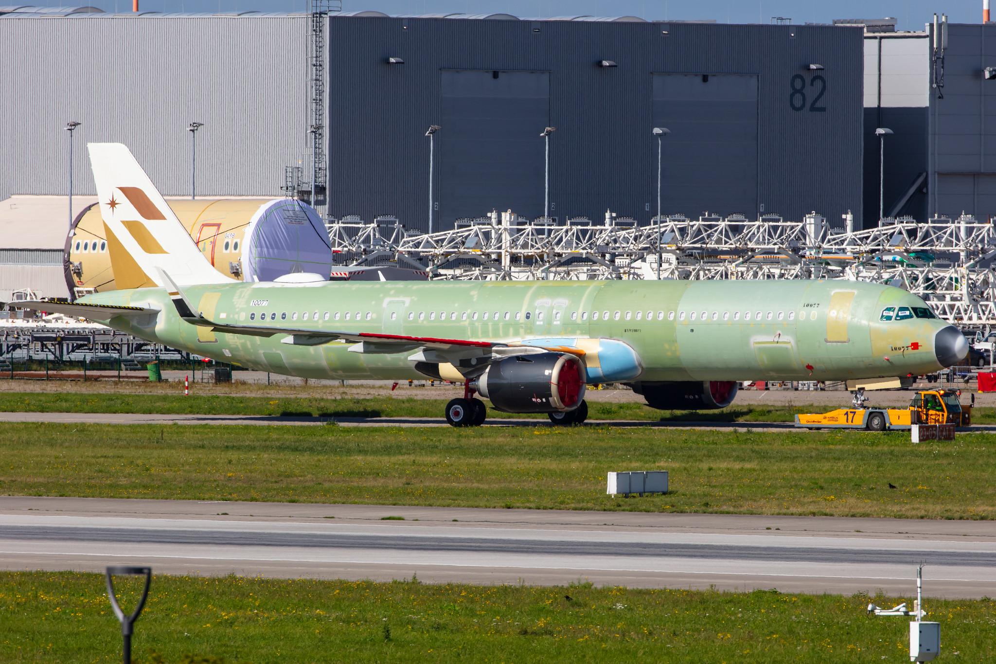 Hamburg Finkenwerder: Starlux Airlines (JX / SJX) |  Airbus A321-252NX A21N | D-AYAG | MSN 10077