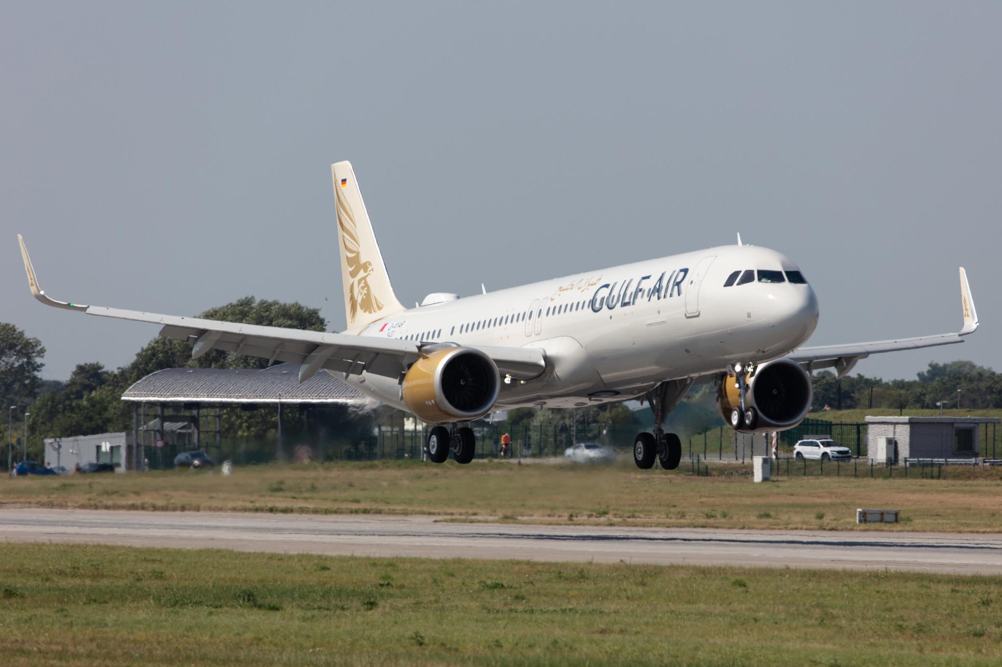 Hamburg Finkenwerder: Gulf Air (GF / GFA) |  Airbus A321-253NX A21N | D-AYAR (A9C-NA) | MSN 9433