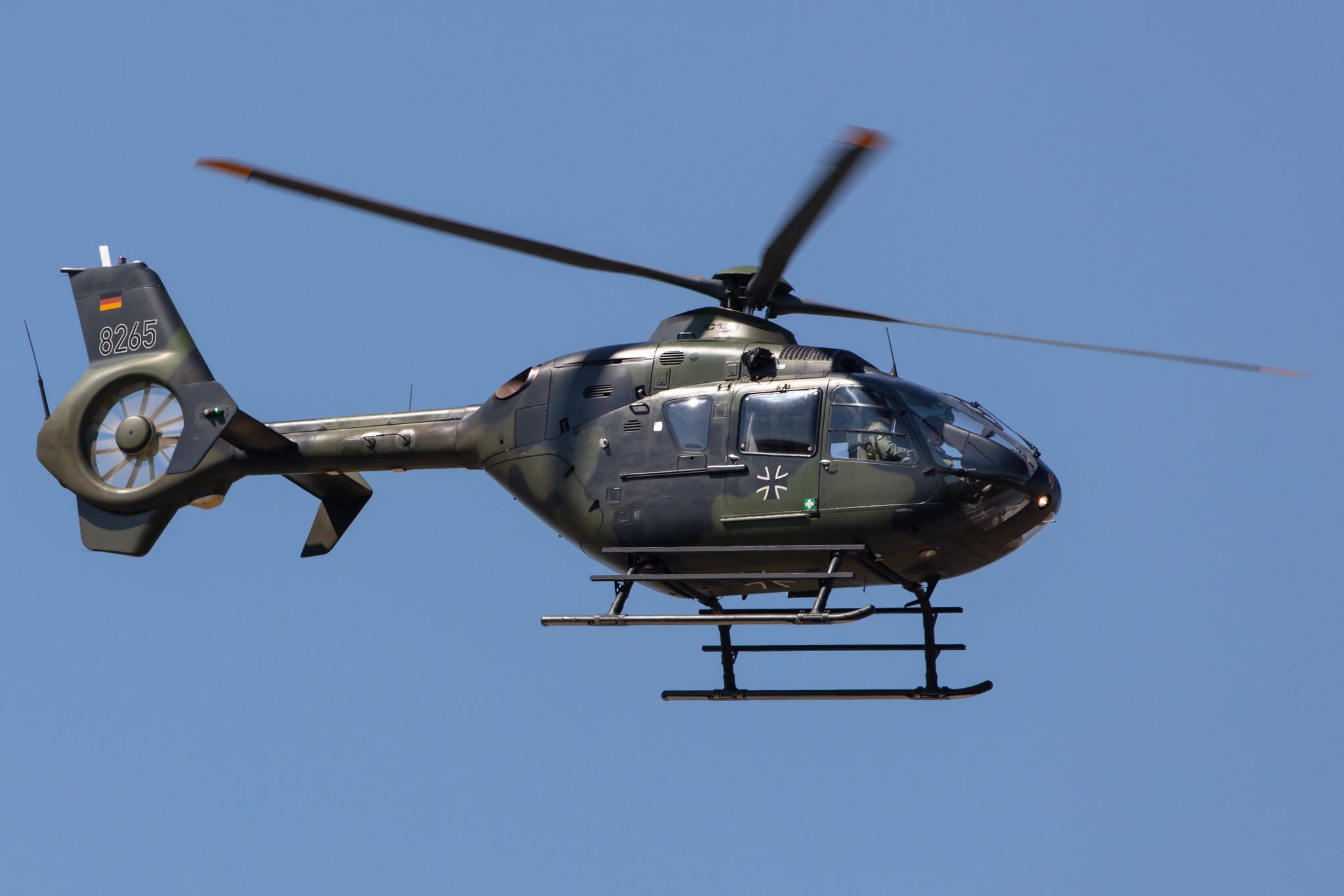 Hamburg Finkenwerder: German Army (/ GAM) | Eurocopter EC135 T1 EC35 | 82+65 | MSN 0119