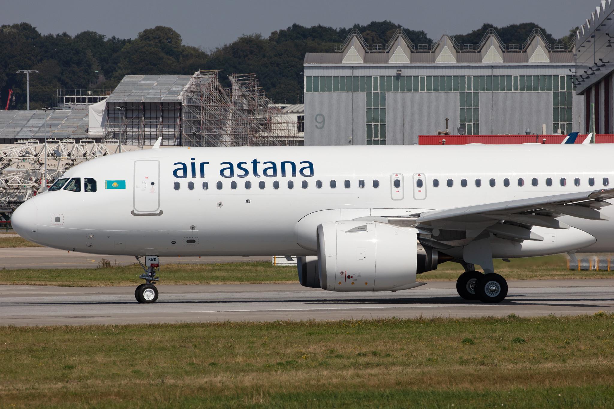 Hamburg Finkenwerder: Air Astana (KC / KZR) |  Airbus A320-271N A20N | D-AUAI (P4-KBK ) | MSN 9459