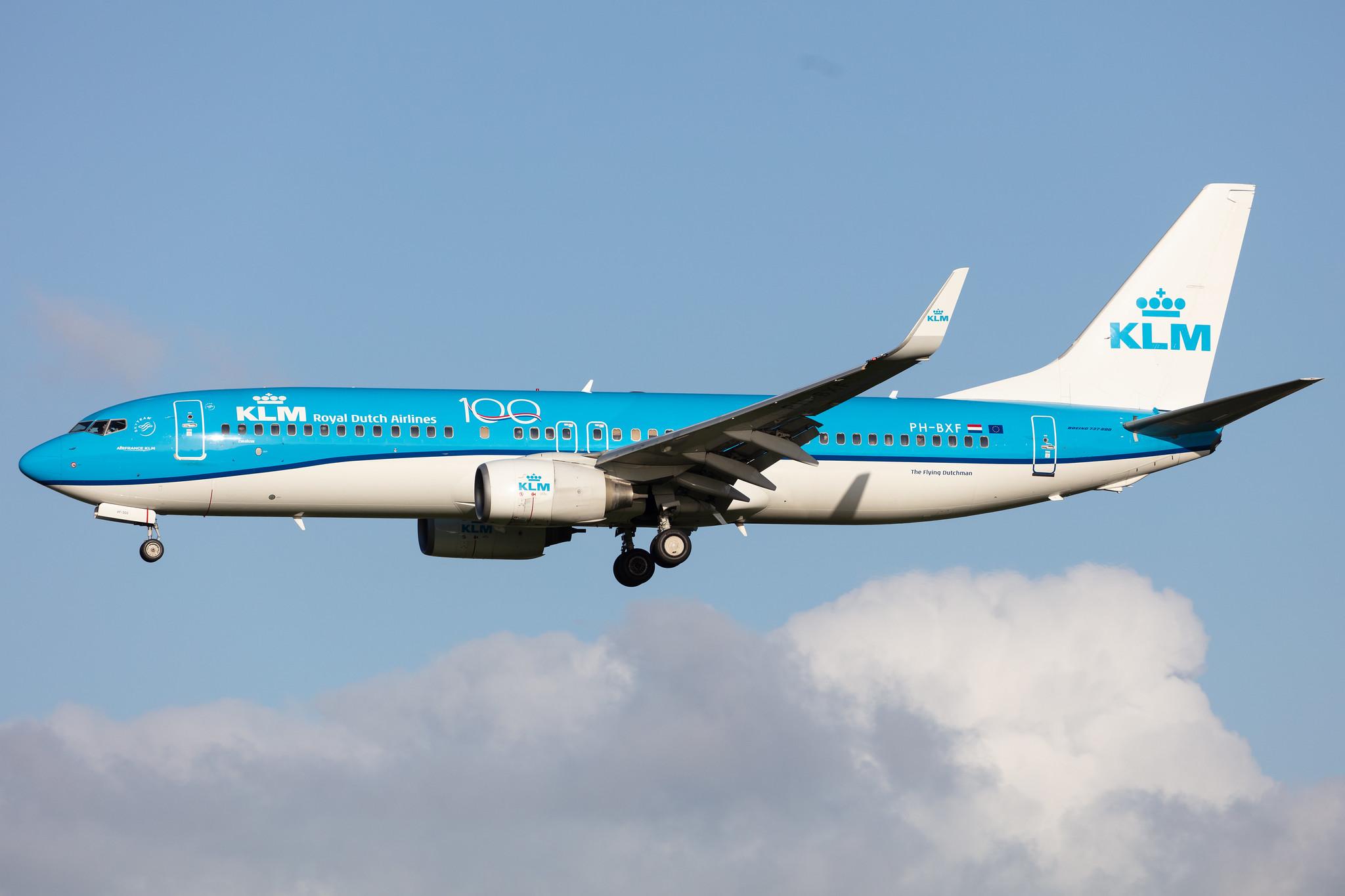 Amsterdam Airport Schiphol: KLM (KL / KLM) |  Boeing 737-8K2 B738 | PH-BXF | MSN 29596