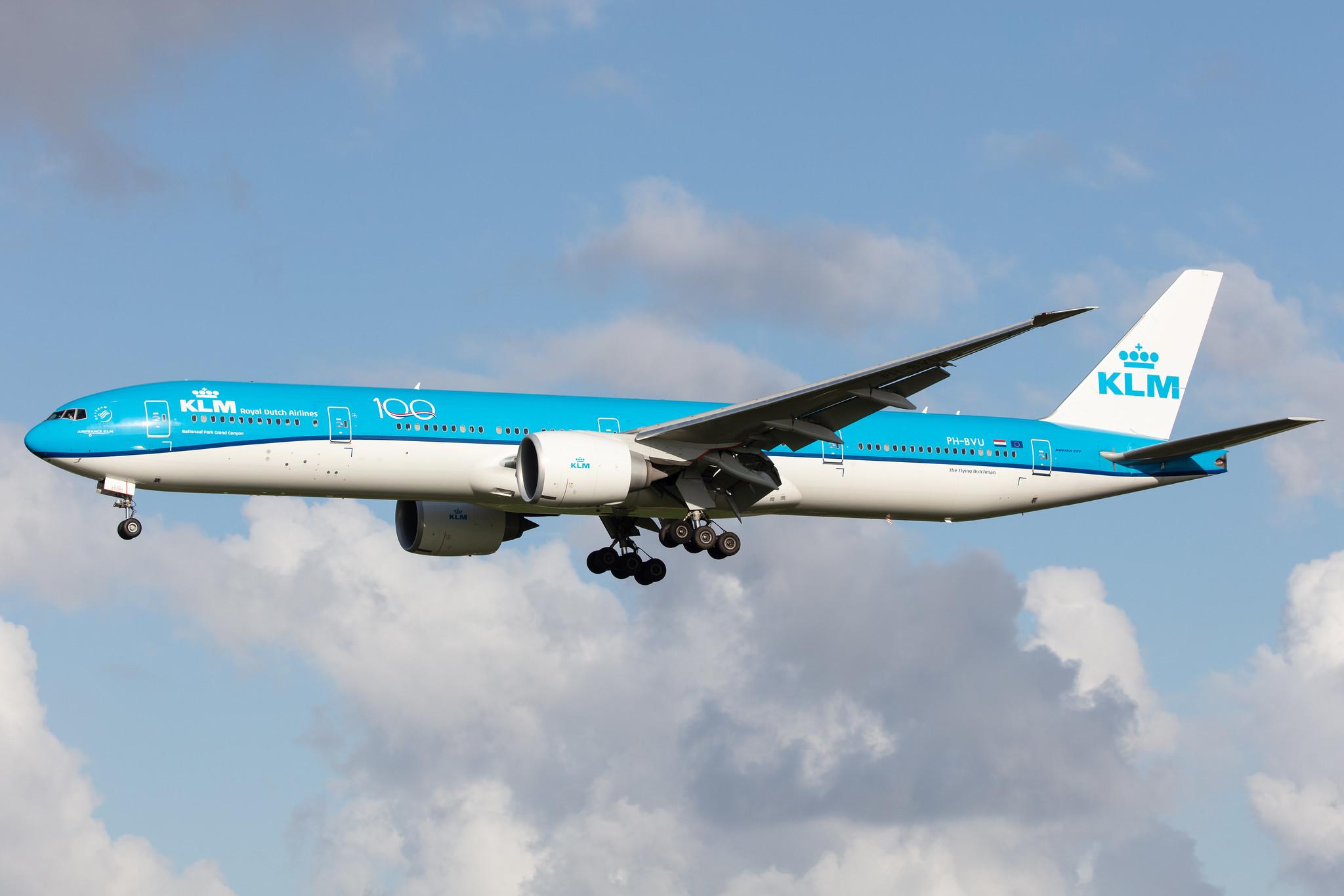 Amsterdam Airport Schiphol: KLM (KL / KLM) |  Boeing 777-306(ER) B77W | PH-BVU | MSN 61702