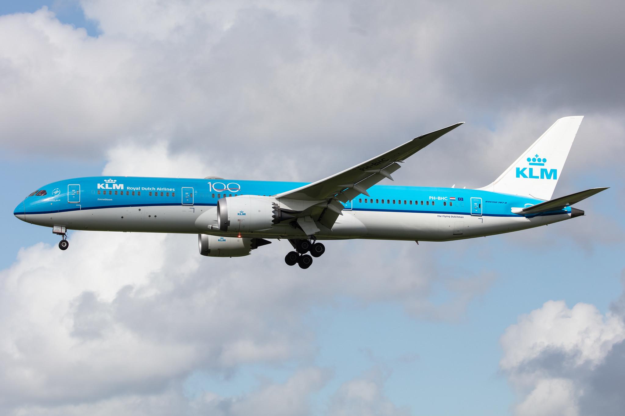 Amsterdam Airport Schiphol: KLM (KL / KLM) |  Boeing 787-9 Dreamliner B789 | PH-BHC | MSN 38760