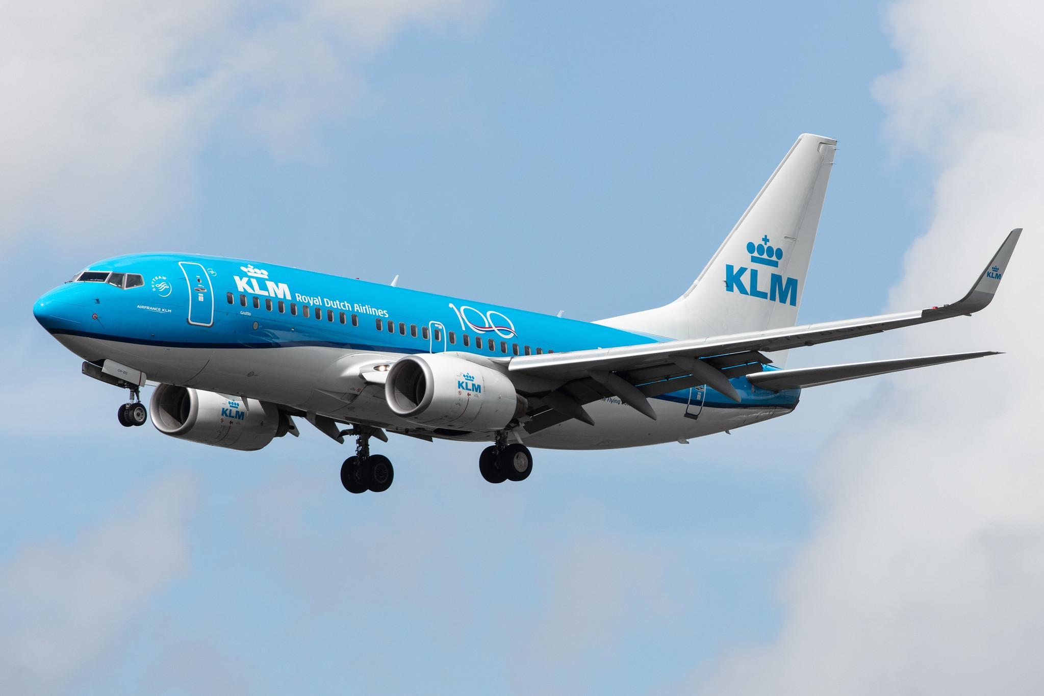 Amsterdam Airport Schiphol: KLM (KL / KLM) |  Boeing 737-7K2 B737 | PH-BGH | MSN 38053