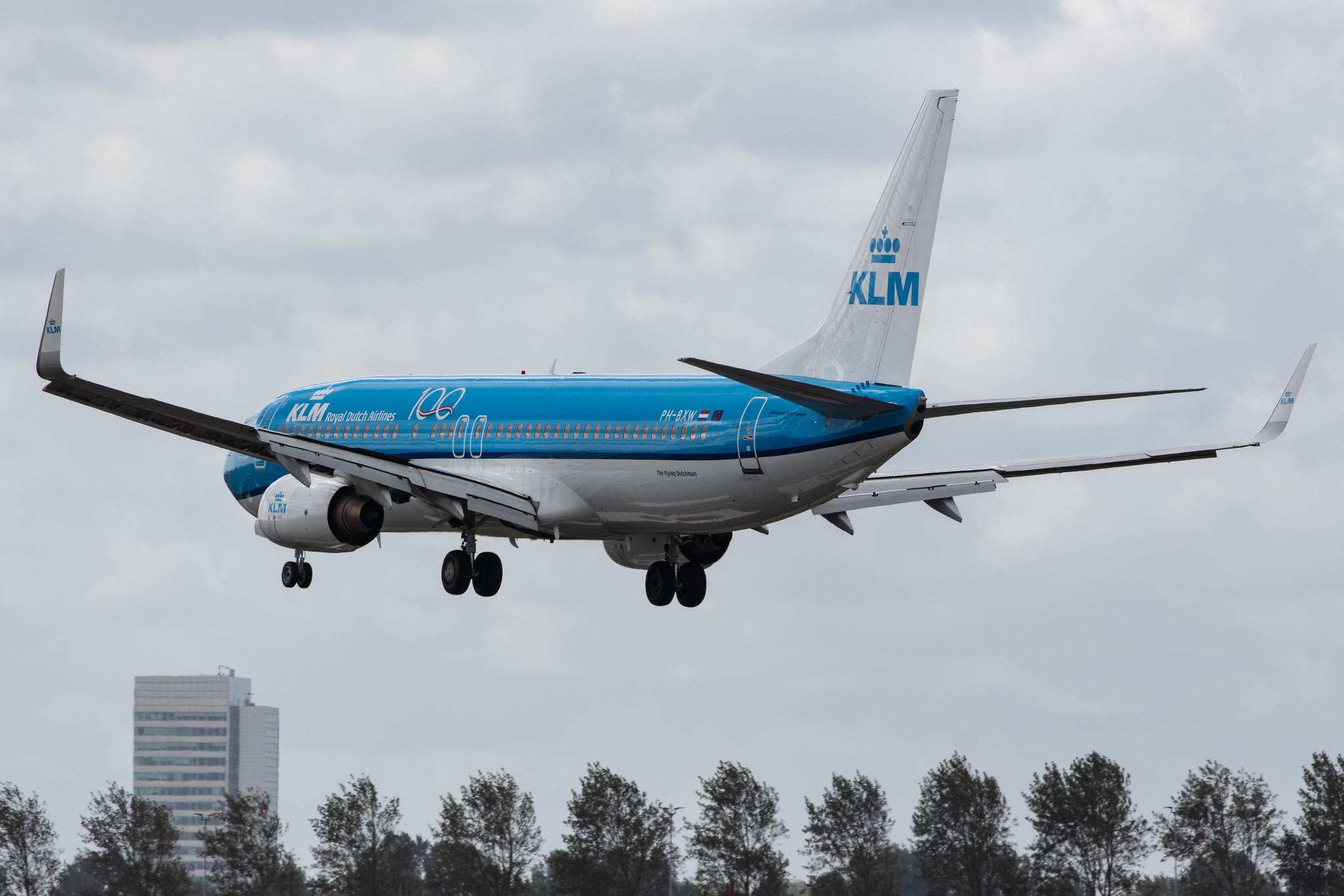 Amsterdam Airport Schiphol: KLM (KL / KLM) |  Boeing 737-8K2 B738 | PH-BXW | MSN 30360