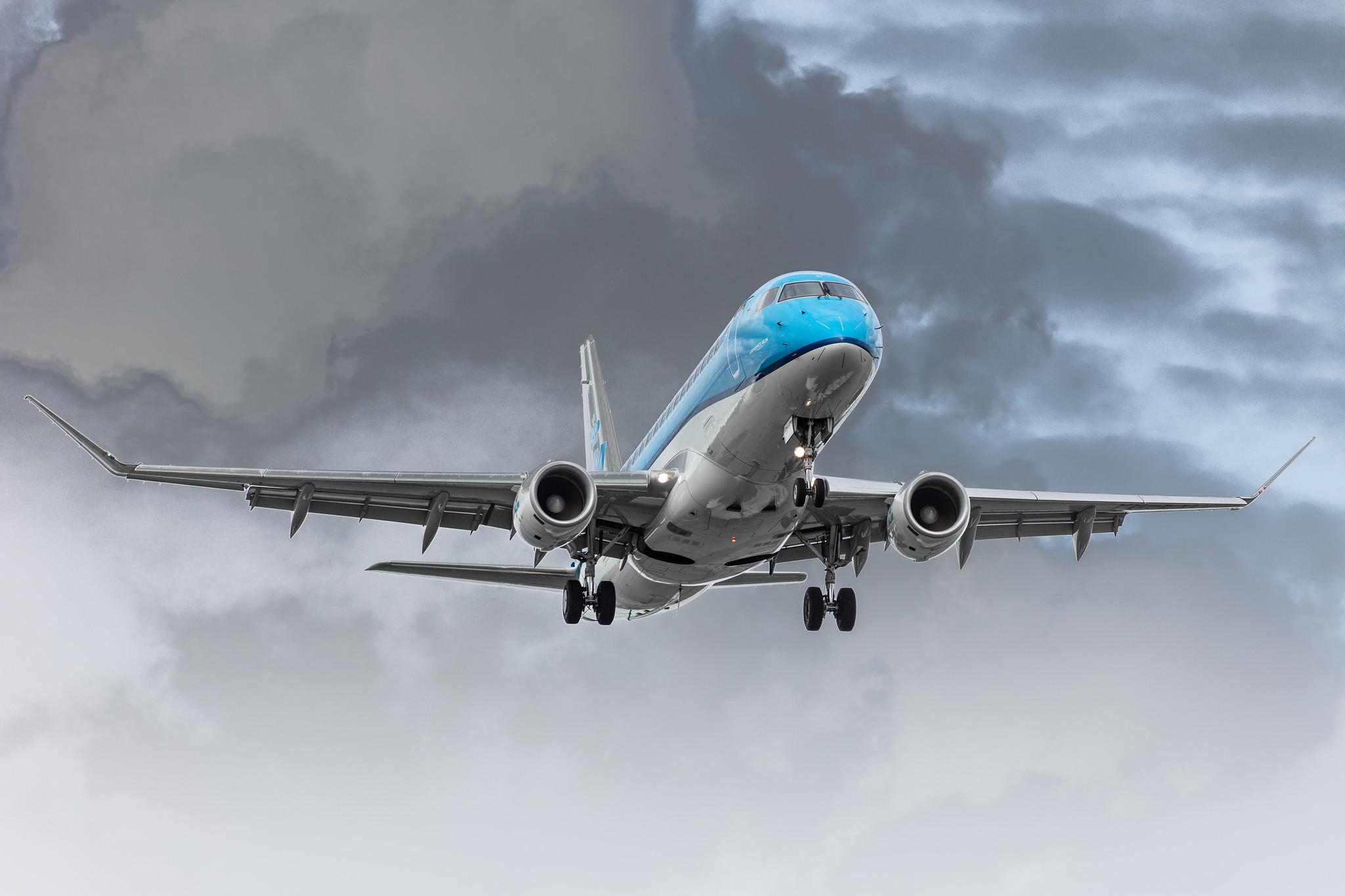 Amsterdam Airport Schiphol: KLM (KL / KLM) | Operator: KLM Cityhopper |  Embraer E175STD E75L | PH-EXI | MSN 17000578