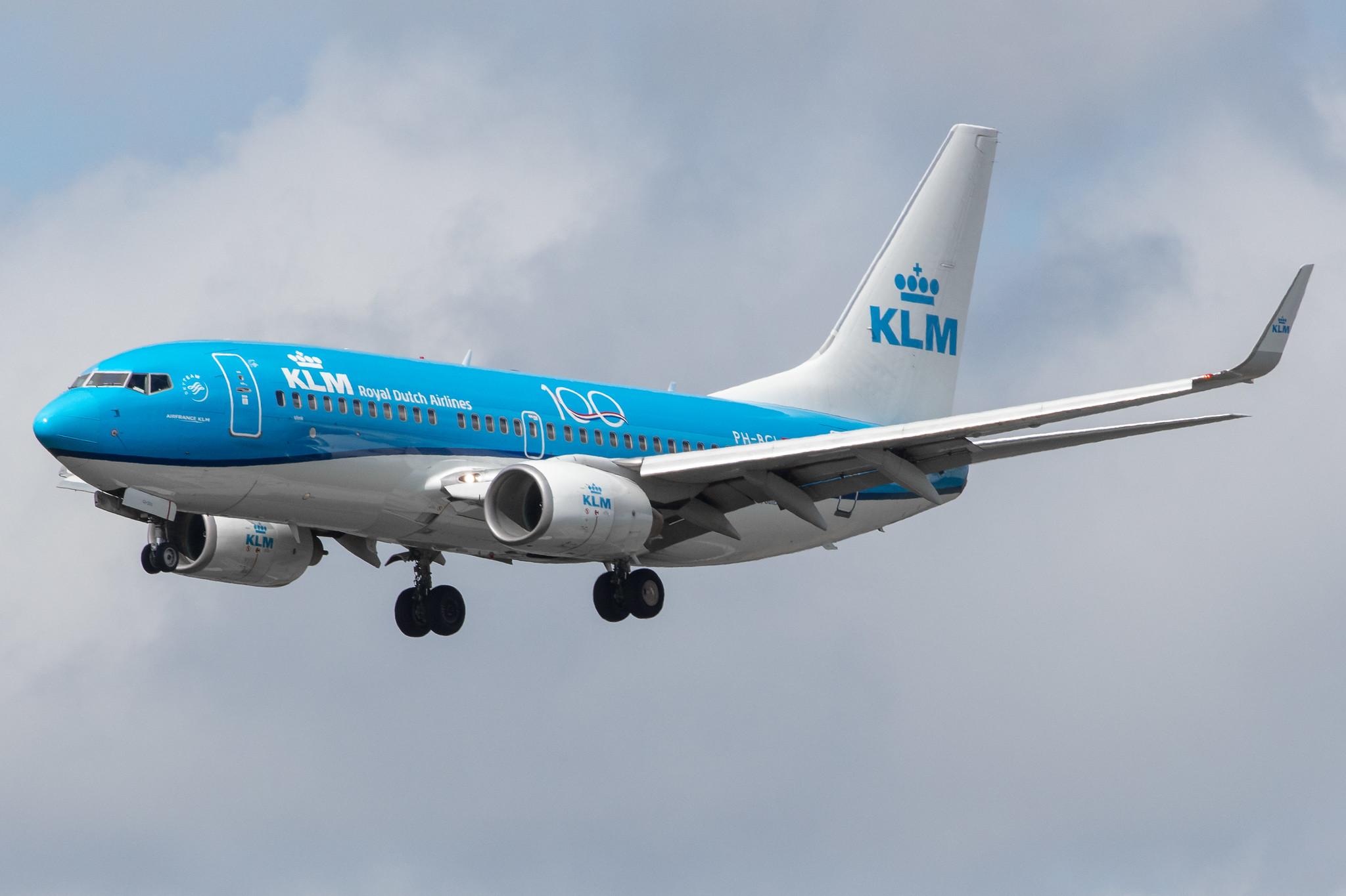 Amsterdam Airport Schiphol: KLM (KL / KLM) |  Boeing 737-7K2 B737 | PH-BGI | MSN 30364