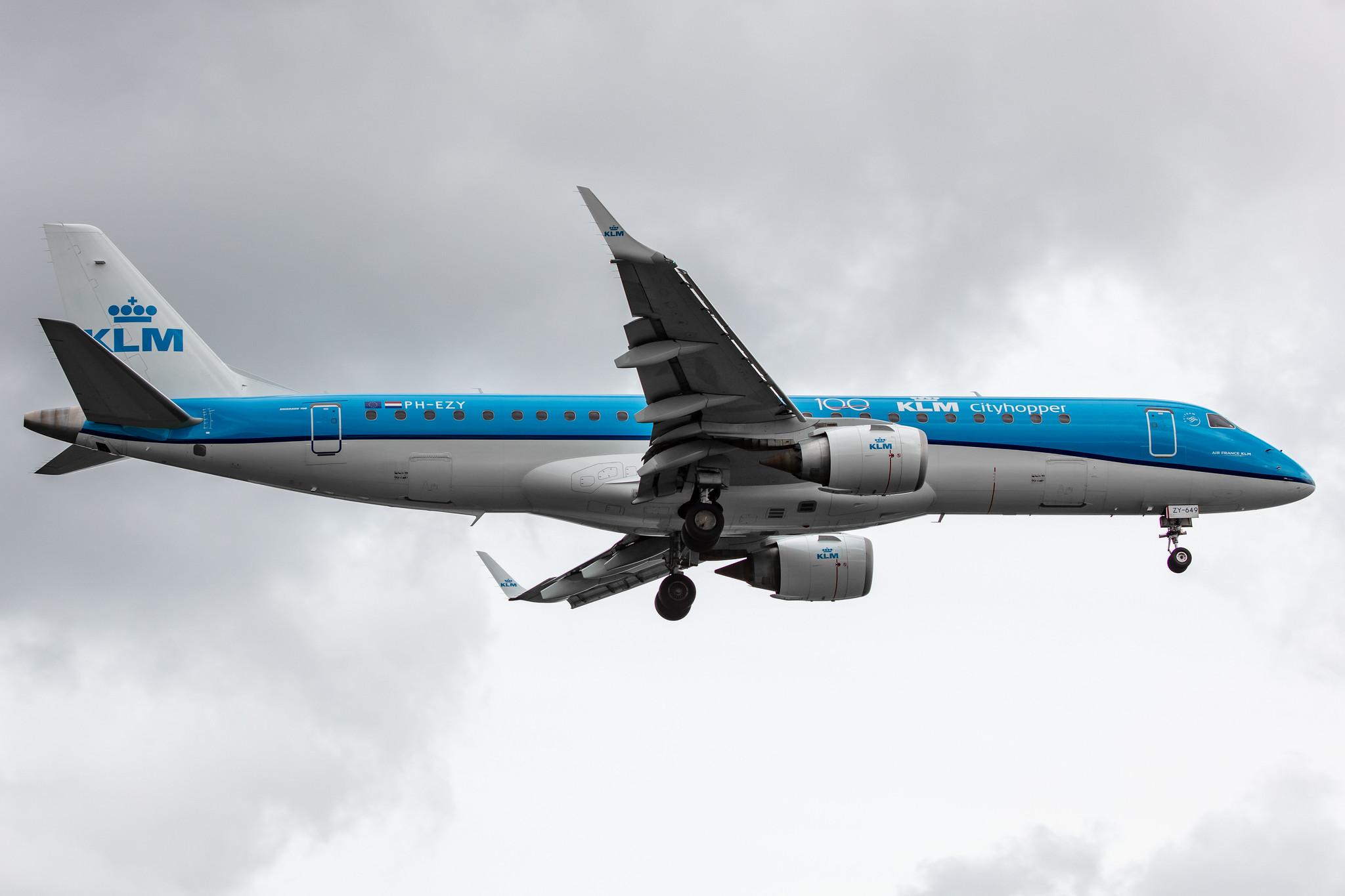 Amsterdam Airport Schiphol: KLM (KL / KLM) | Operator: KLM Cityhopper |  Embraer E190STD E190 | PH-EZY | MSN 19000649