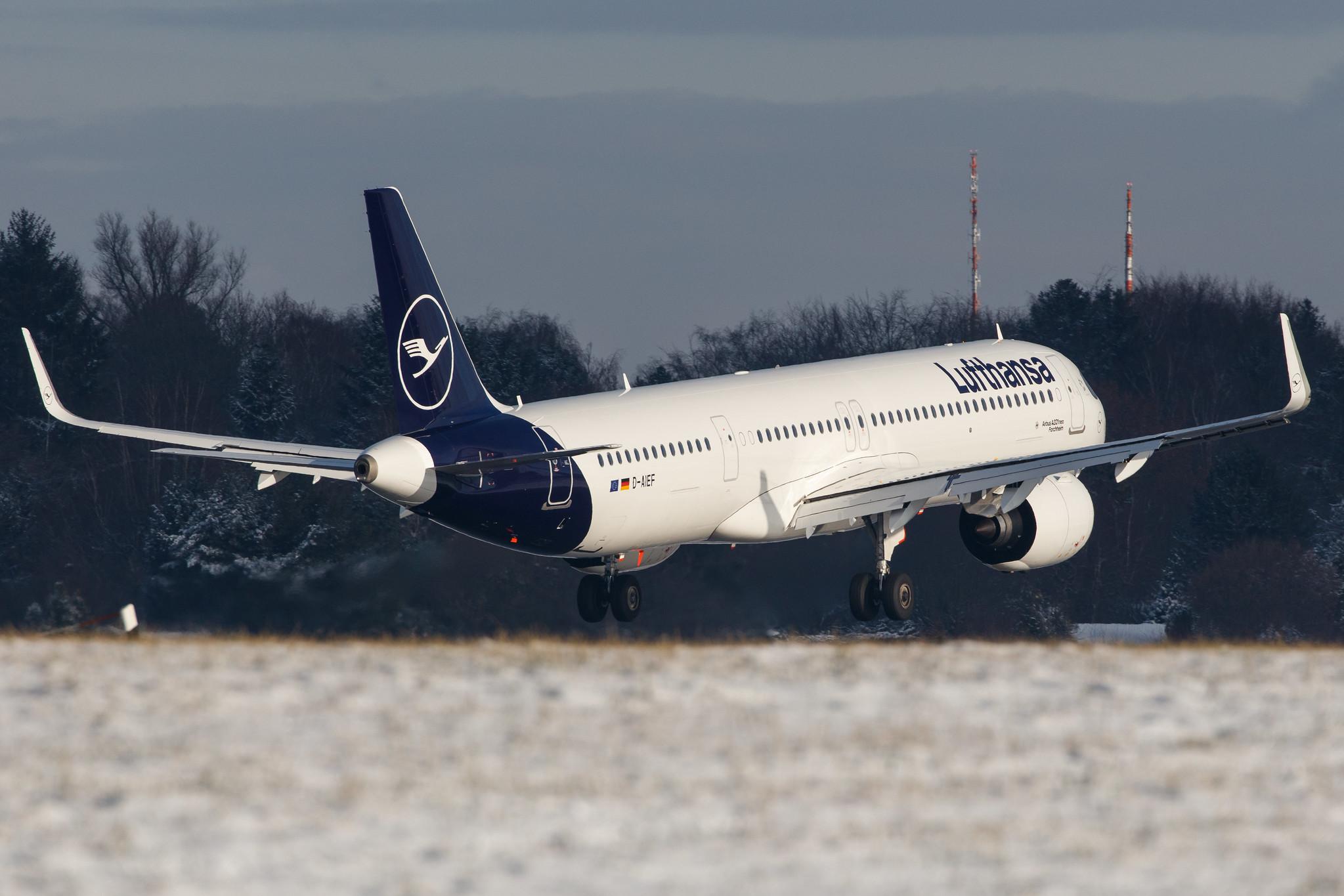 Hamburg Airport: Lufthansa (LH / DLH) |  Airbus A321-271NX A21N | D-AIEF | MSN 10010