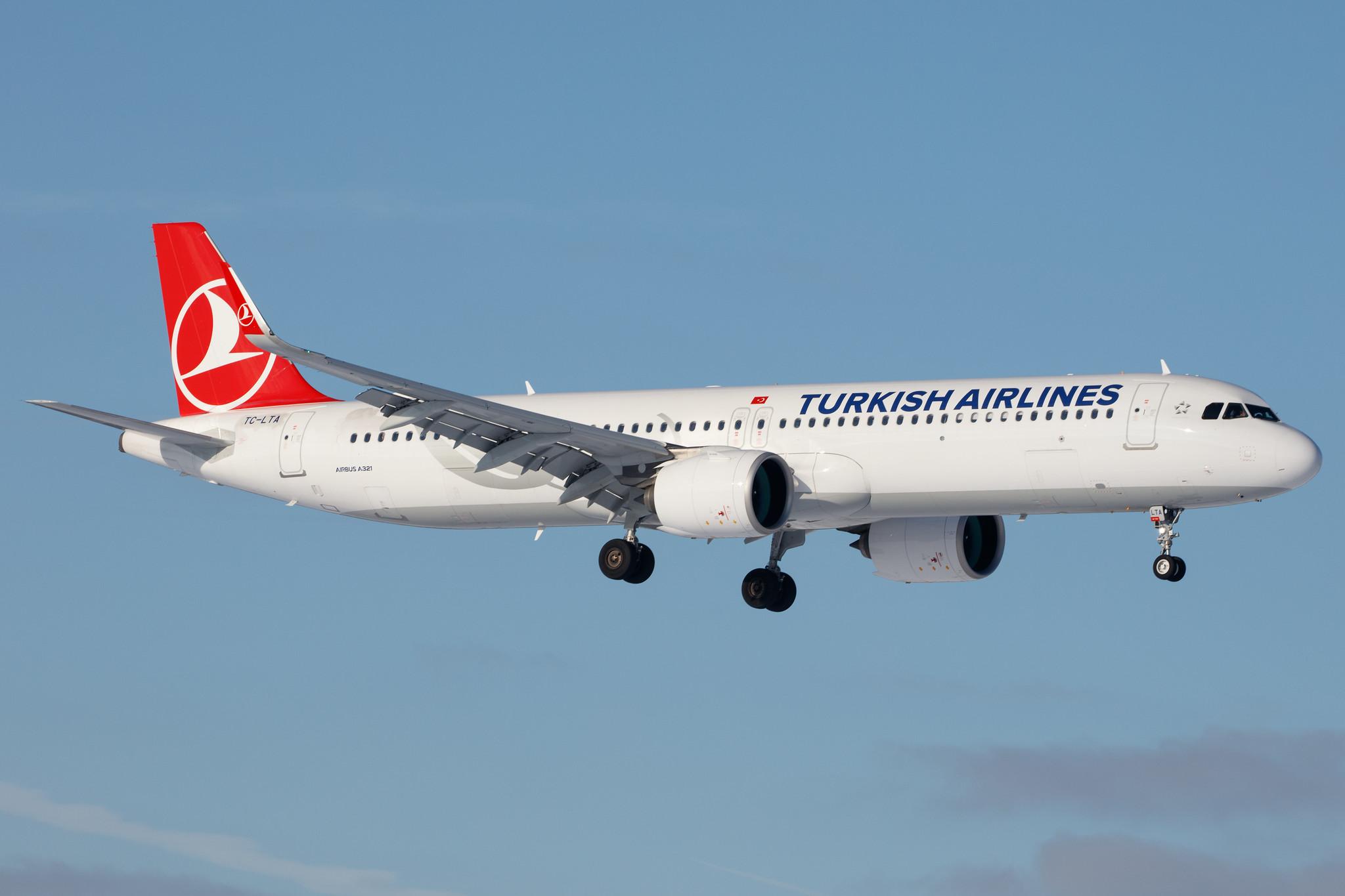 Hamburg Airport: Turkish Airlines (TK / THY) |  Airbus A321-271NX A21N | TC-LTA | MSN 09567