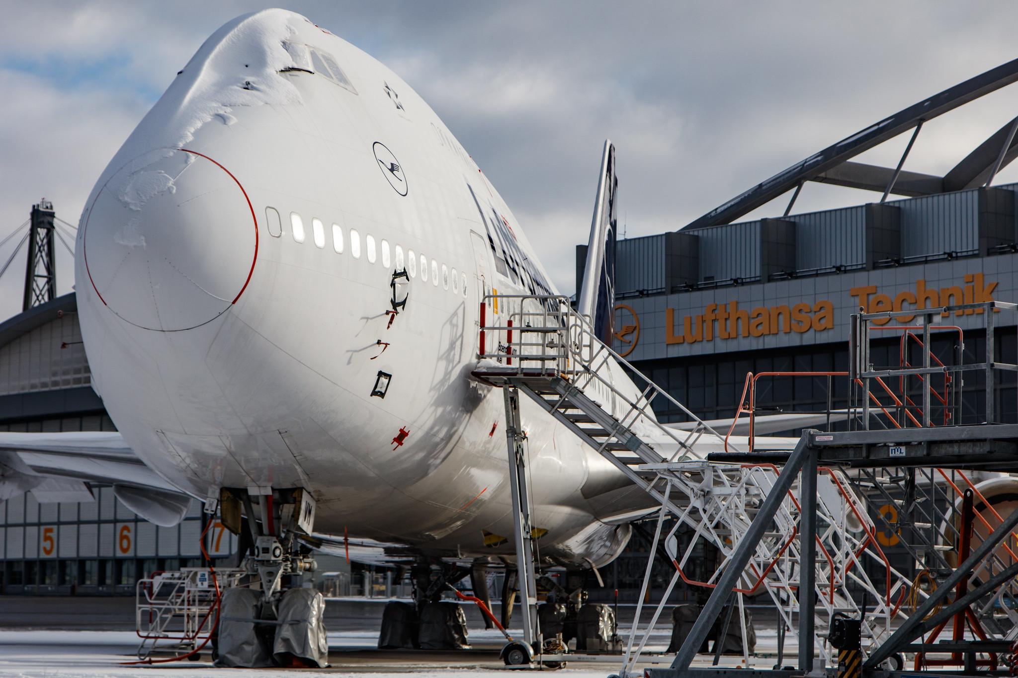 Hamburg Airport: Lufthansa (LH / DLH) |  Boeing 747-430 B744 | D-ABVM | MSN 29101