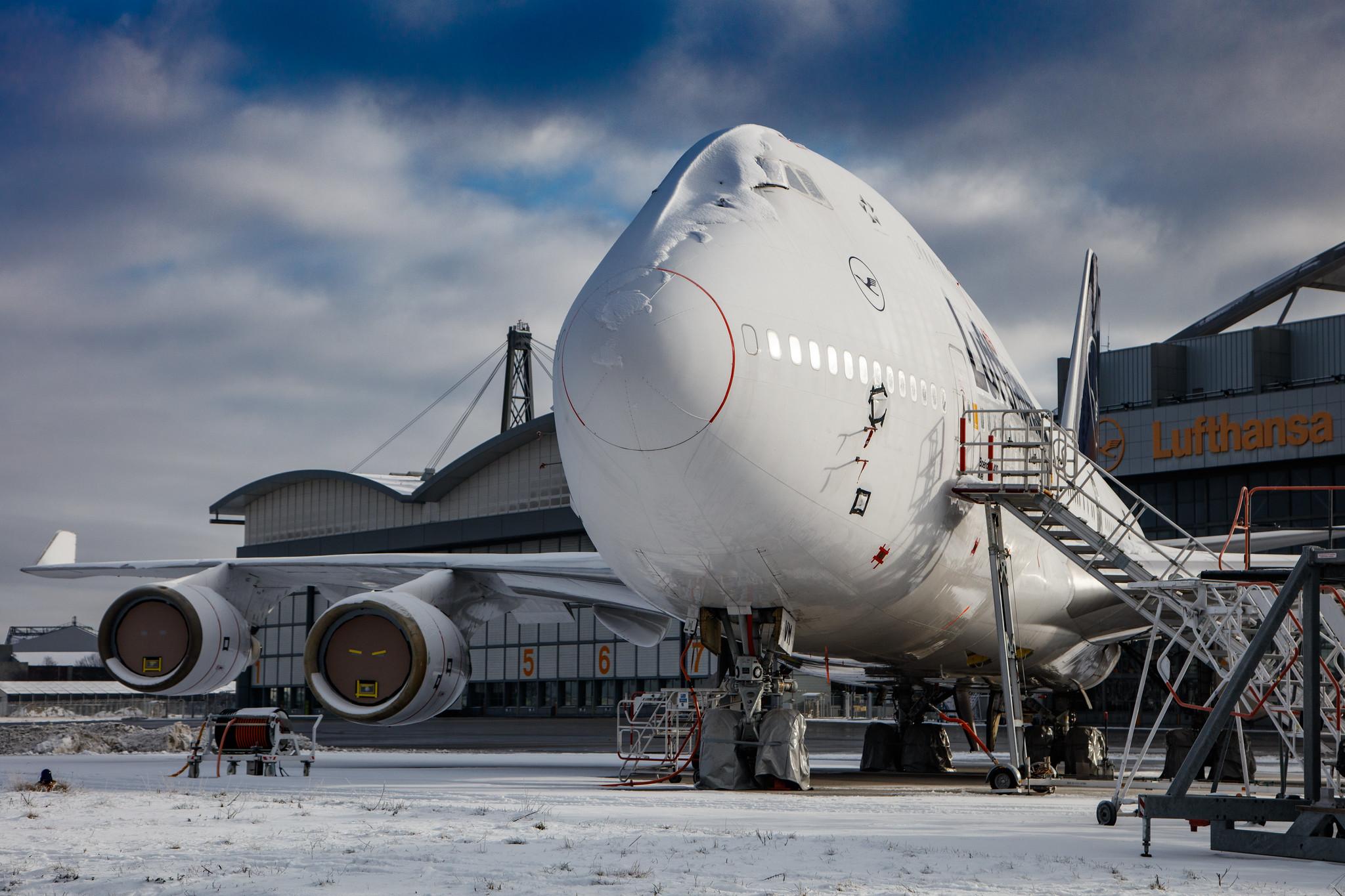 Hamburg Airport: Lufthansa (LH / DLH) |  Boeing 747-430 B744 | D-ABVM | MSN 29101
