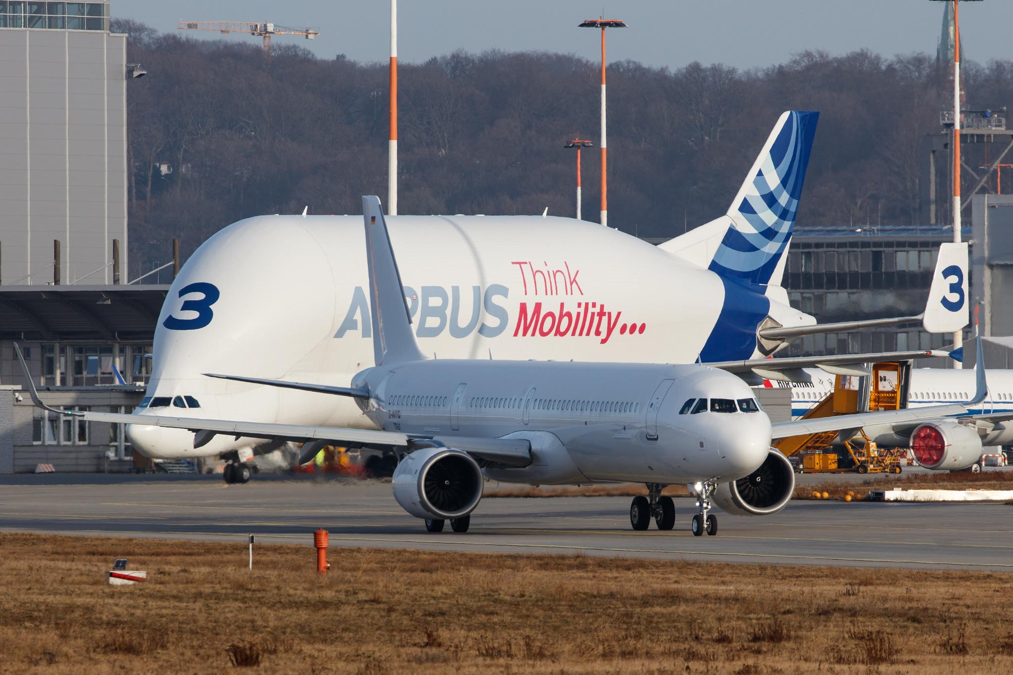 Hamburg Finkenwerder: Capital Airlines (JD / CBJ) | Airbus A321-251NX A21N | D-AVYQ | MSN 10161